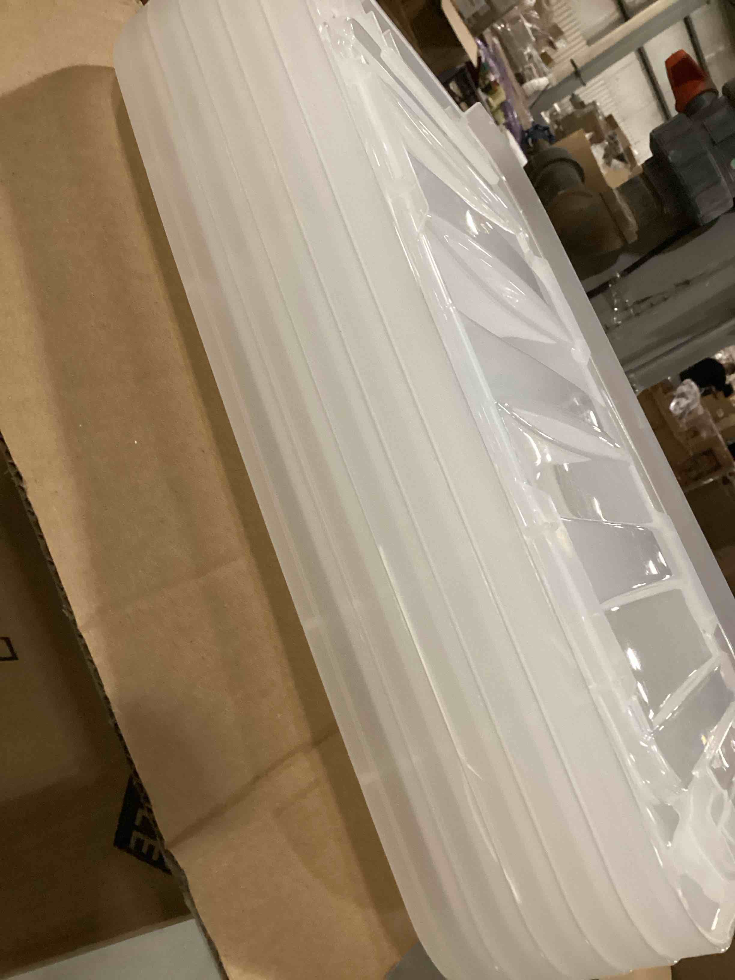 https://s3.amazonaws.com/lotting-images-prod/bidfta/GRN6792017_1738586857005.jpeg