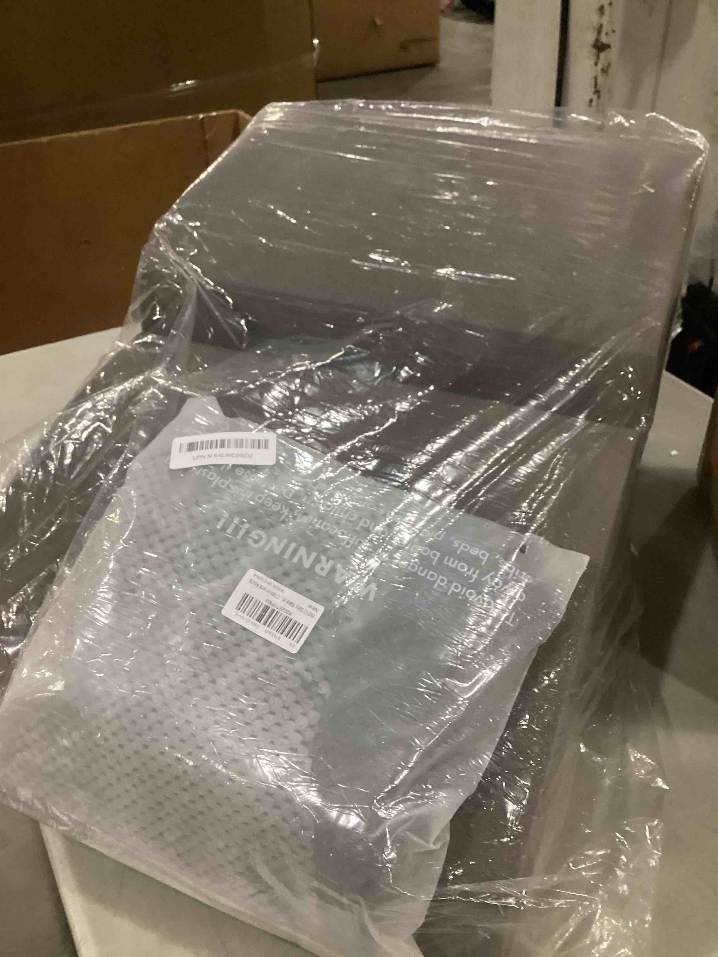 https://s3.amazonaws.com/lotting-images-prod/bidfta/GRN6792251_1738679068119.jpeg