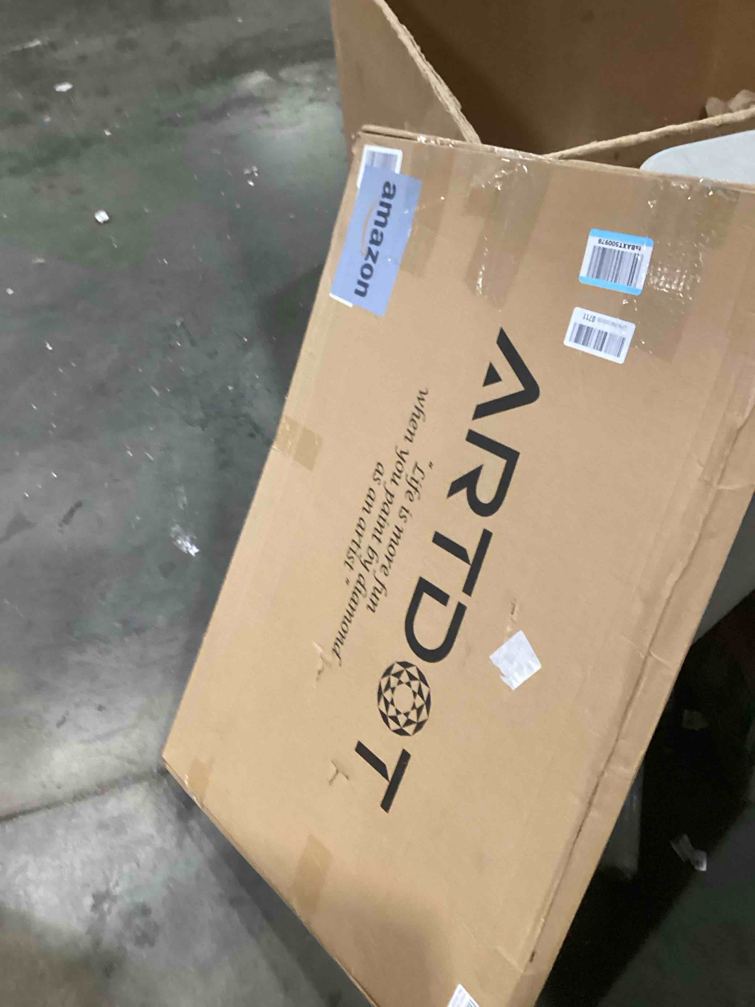 https://s3.amazonaws.com/lotting-images-prod/bidfta/GRN6792334_1738697082898.jpeg