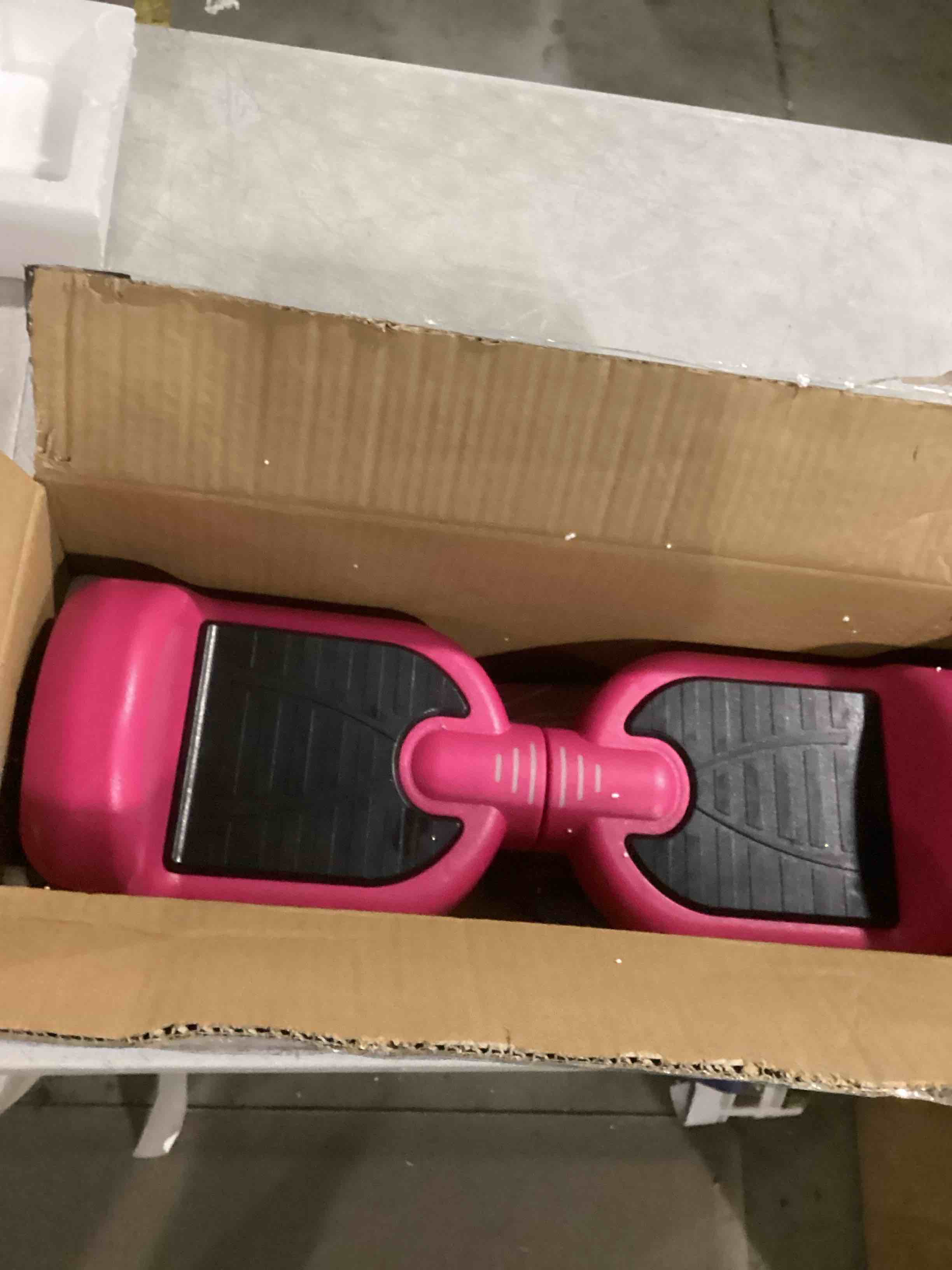 https://s3.amazonaws.com/lotting-images-prod/bidfta/GRN6792477_1737129000166.jpeg