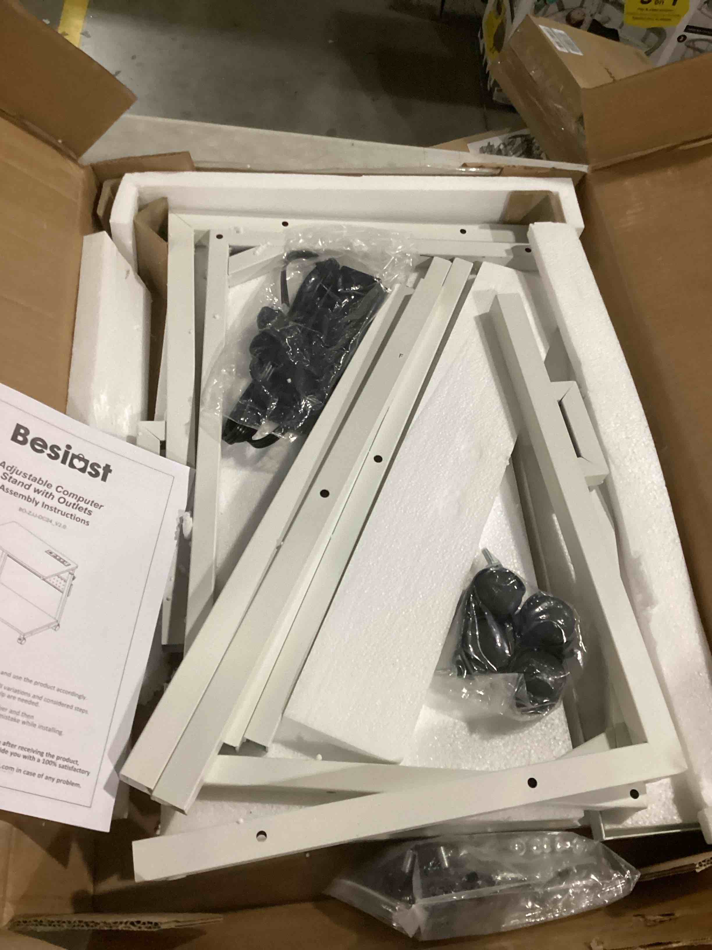 https://s3.amazonaws.com/lotting-images-prod/bidfta/GRN6792605_1737390908417.jpeg