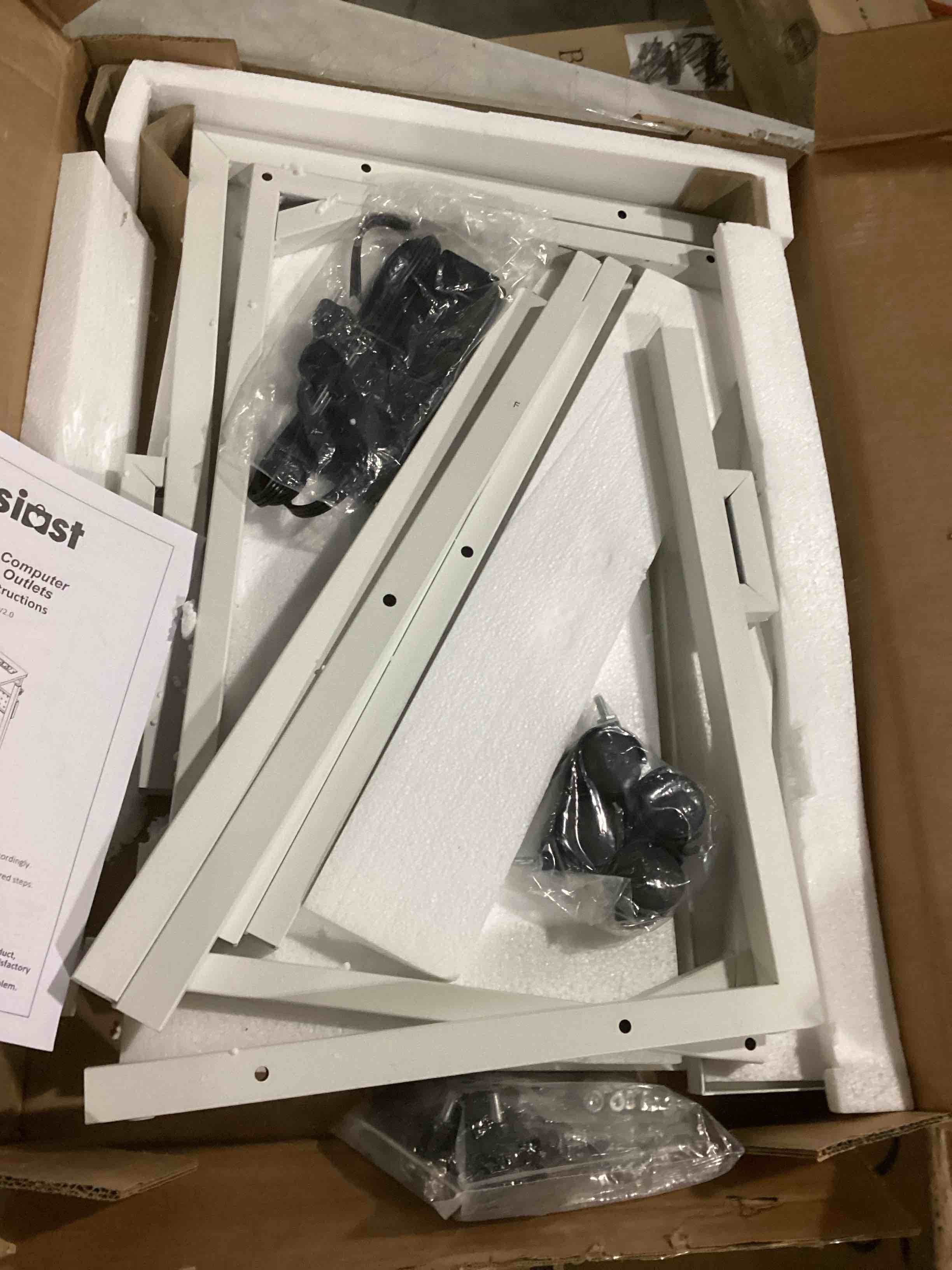 https://s3.amazonaws.com/lotting-images-prod/bidfta/GRN6792605_1737390915116.jpeg