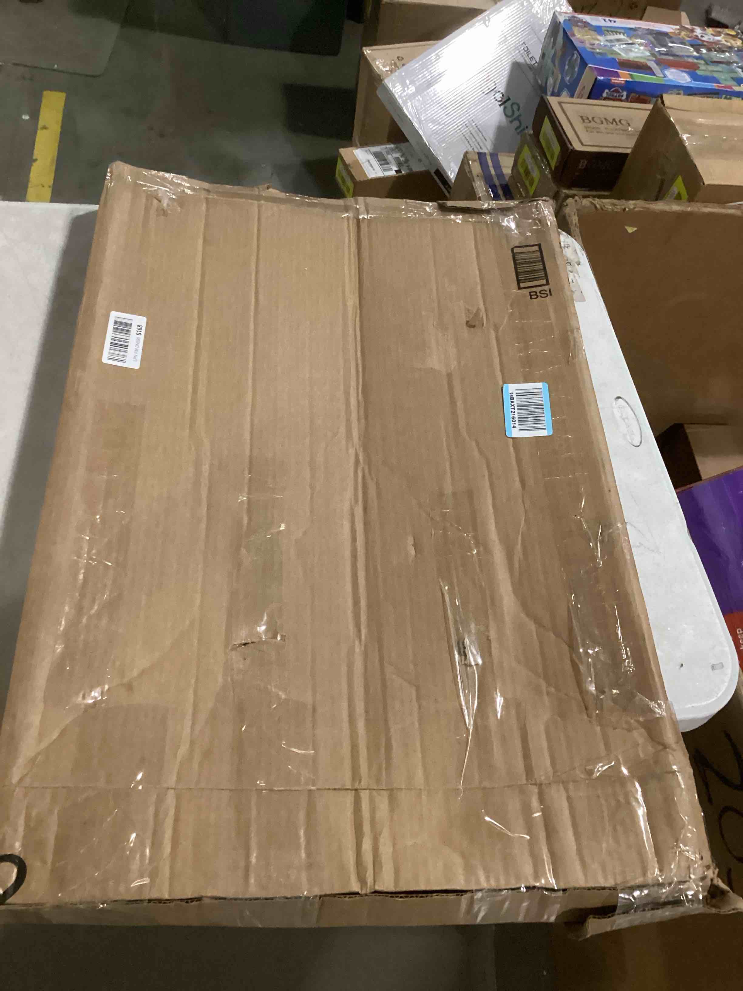 https://s3.amazonaws.com/lotting-images-prod/bidfta/GRN6792665_1737402592525.jpeg