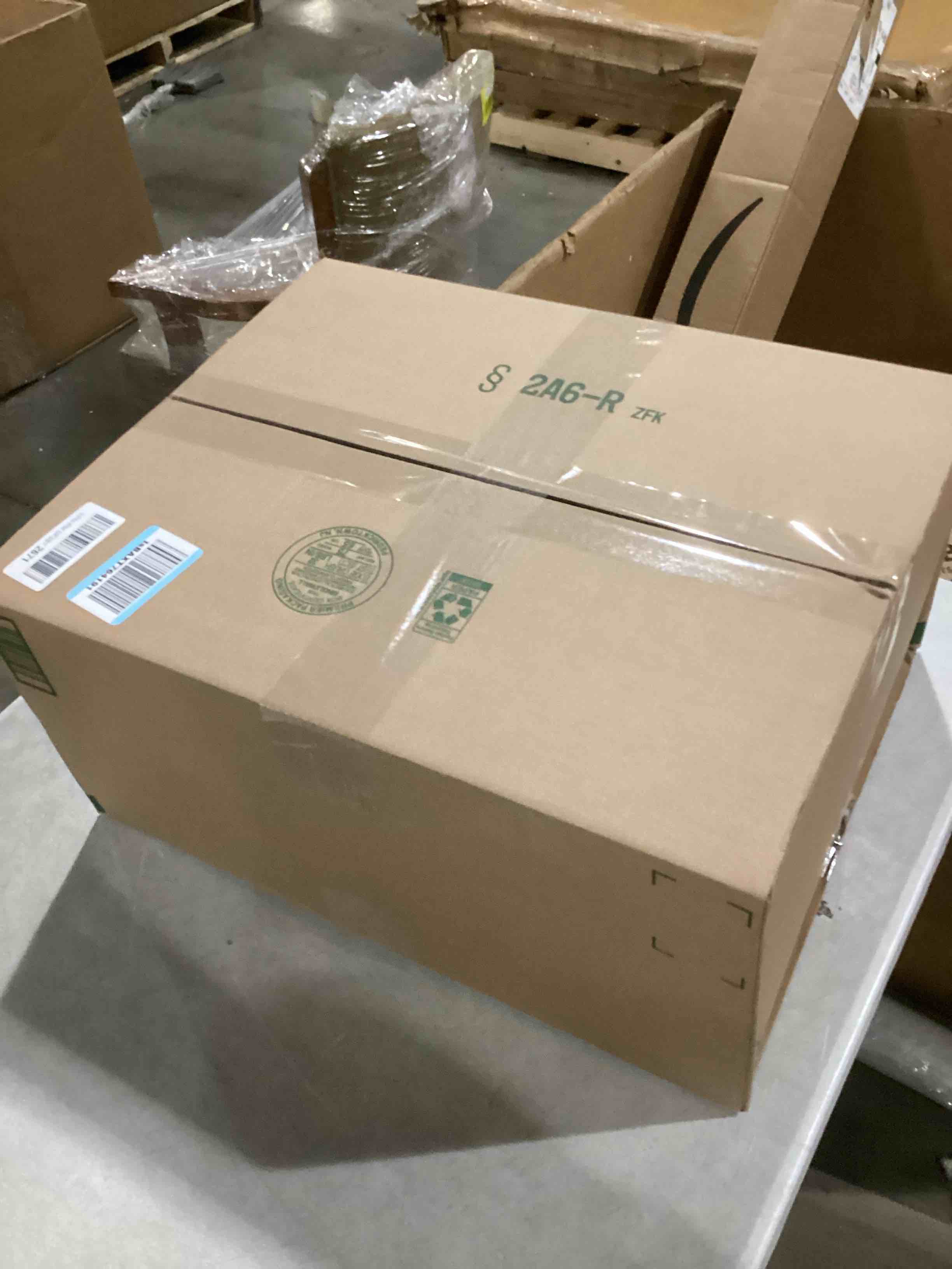 https://s3.amazonaws.com/lotting-images-prod/bidfta/GRN6792931_1737636612502.jpeg