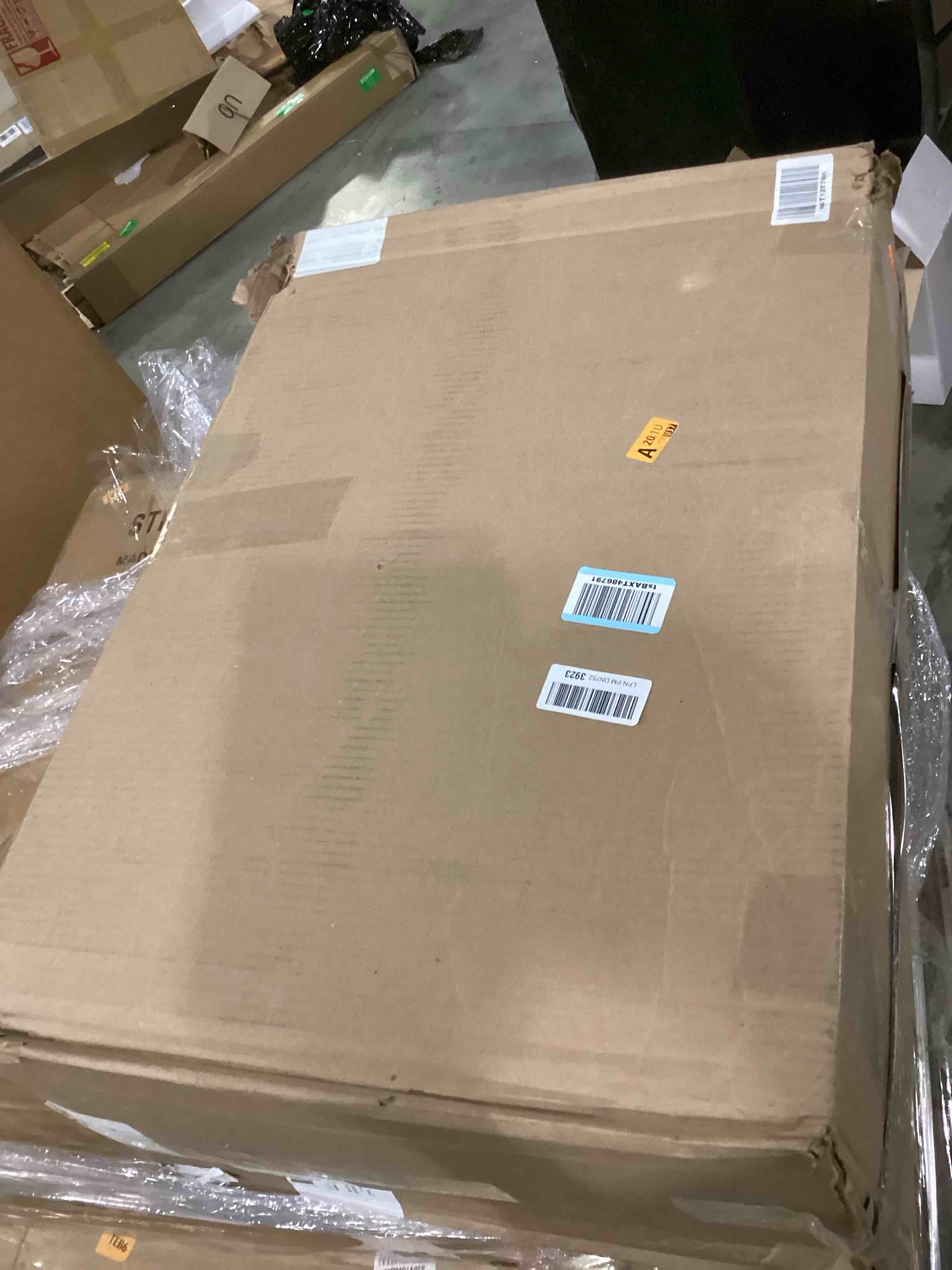 https://s3.amazonaws.com/lotting-images-prod/bidfta/GRN6792942_1737637626069.jpeg