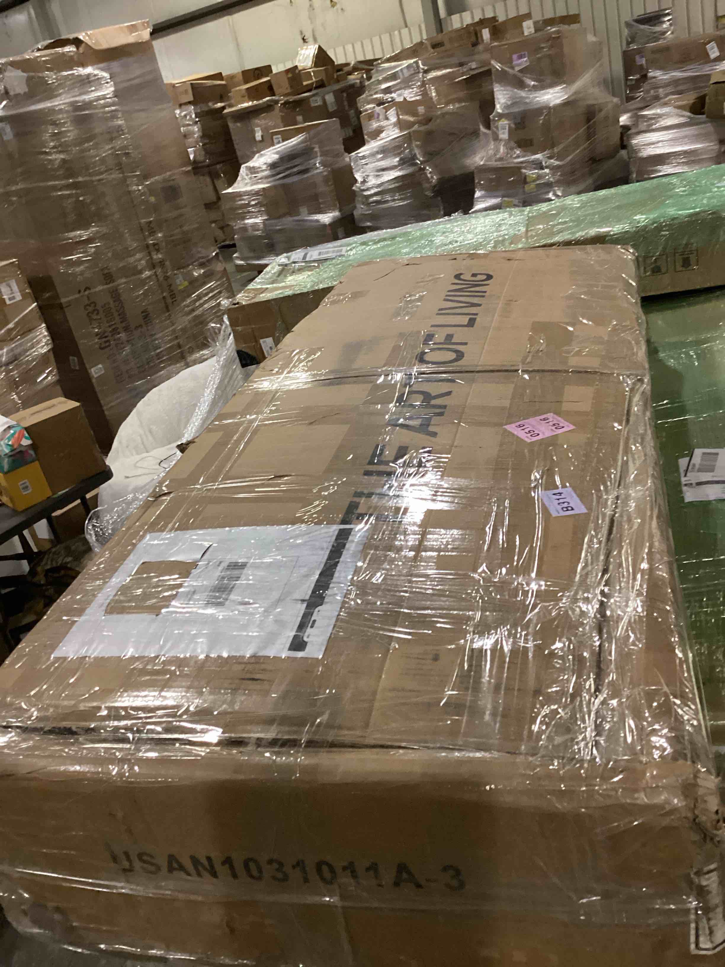 https://s3.amazonaws.com/lotting-images-prod/bidfta/GRN6793043_1737661568401.jpeg