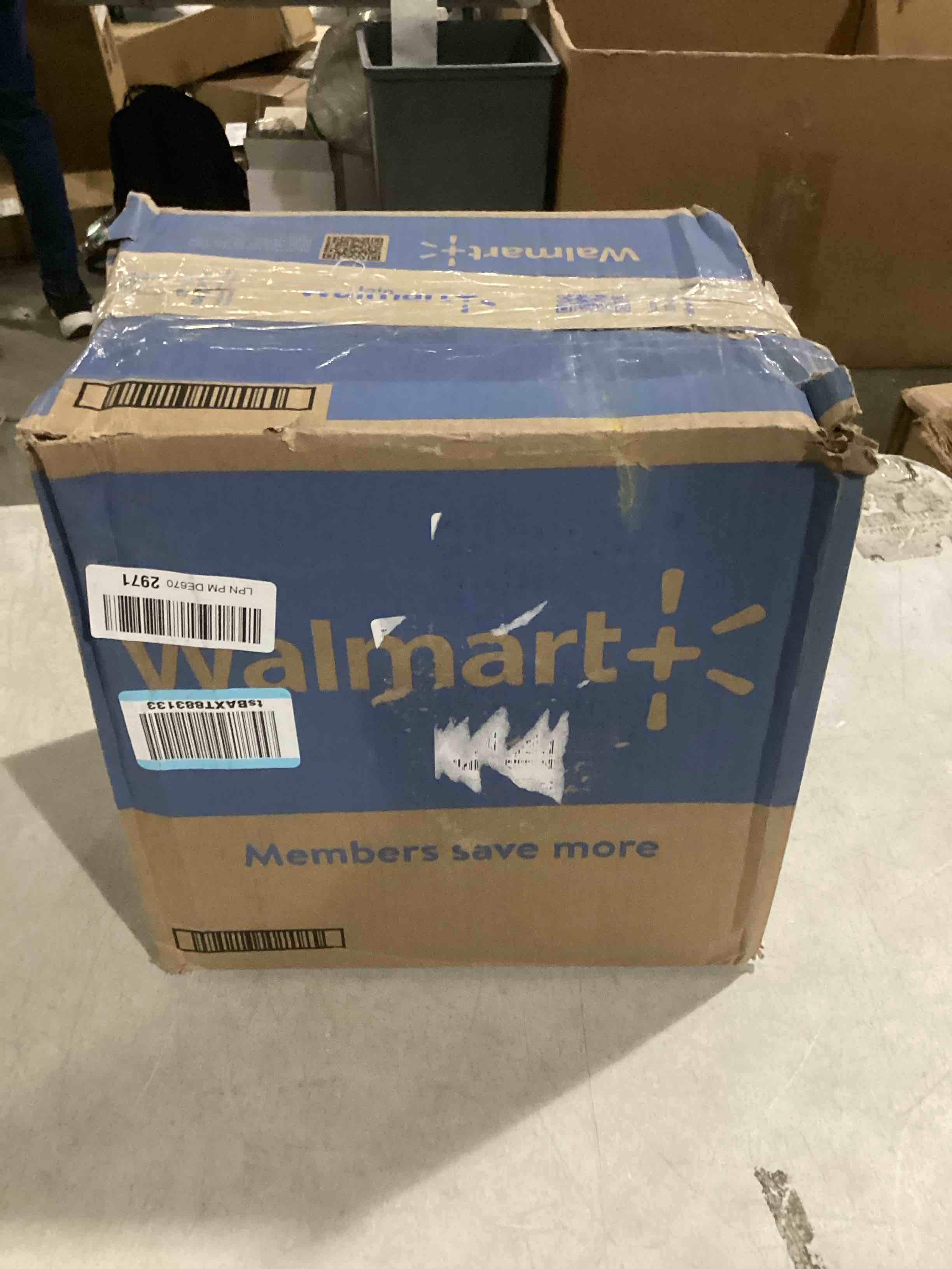 https://s3.amazonaws.com/lotting-images-prod/bidfta/GRN6793231_1737989002183.jpeg
