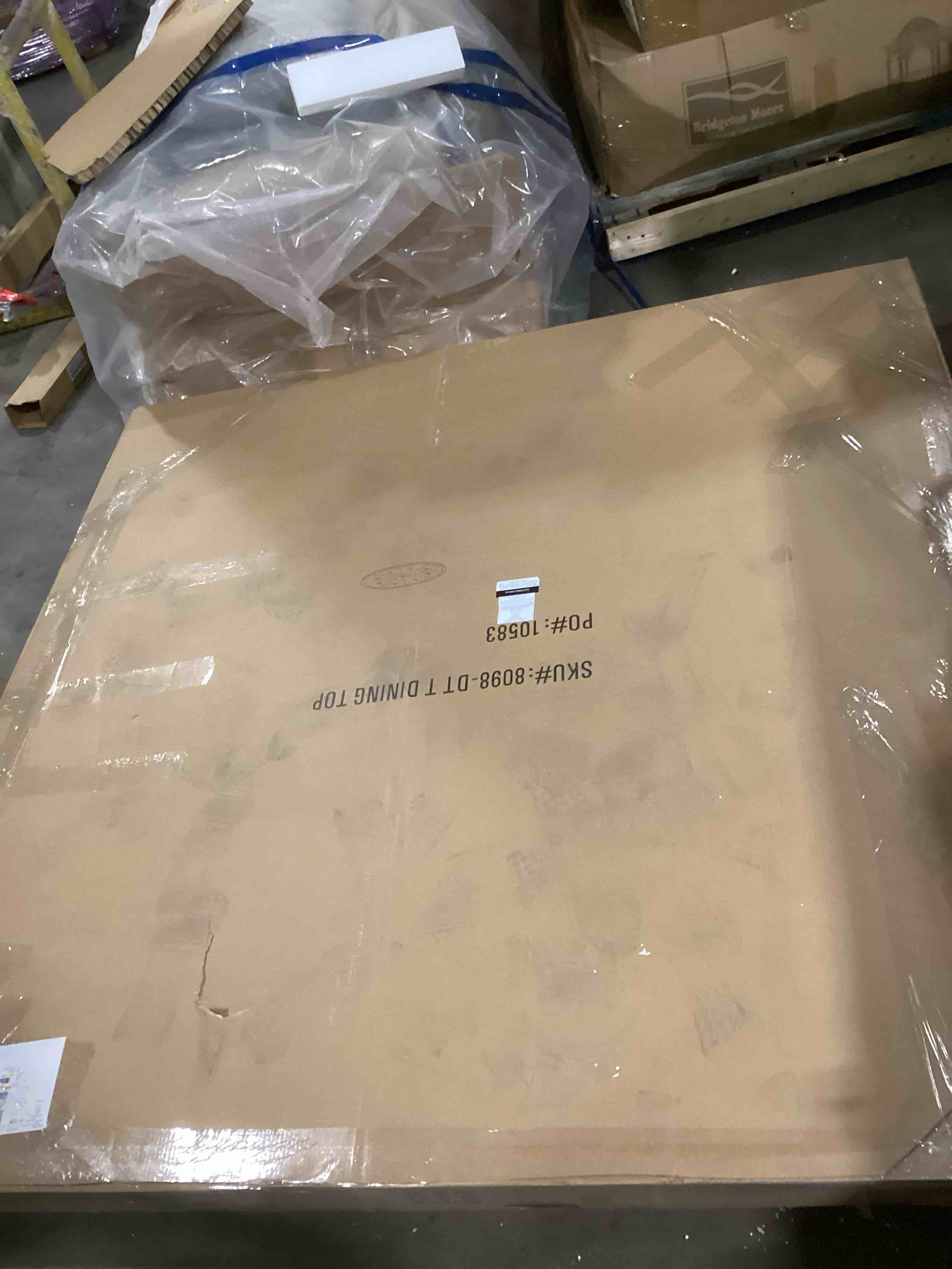 https://s3.amazonaws.com/lotting-images-prod/bidfta/GRN6793333_1738070685875.jpeg