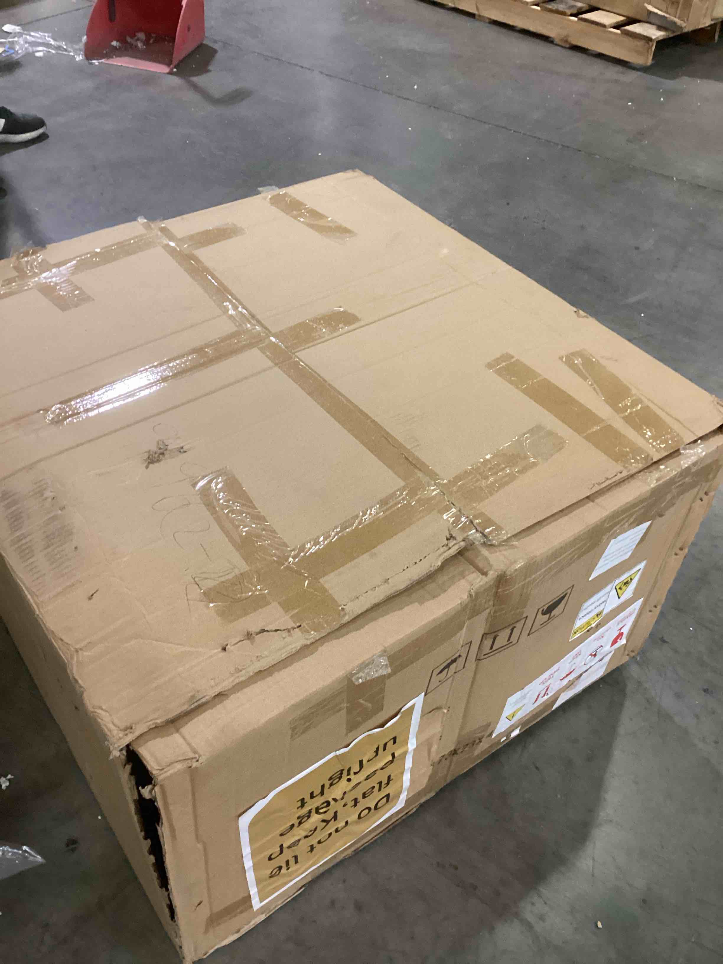 https://s3.amazonaws.com/lotting-images-prod/bidfta/GRN6793380_1738175328804.jpeg