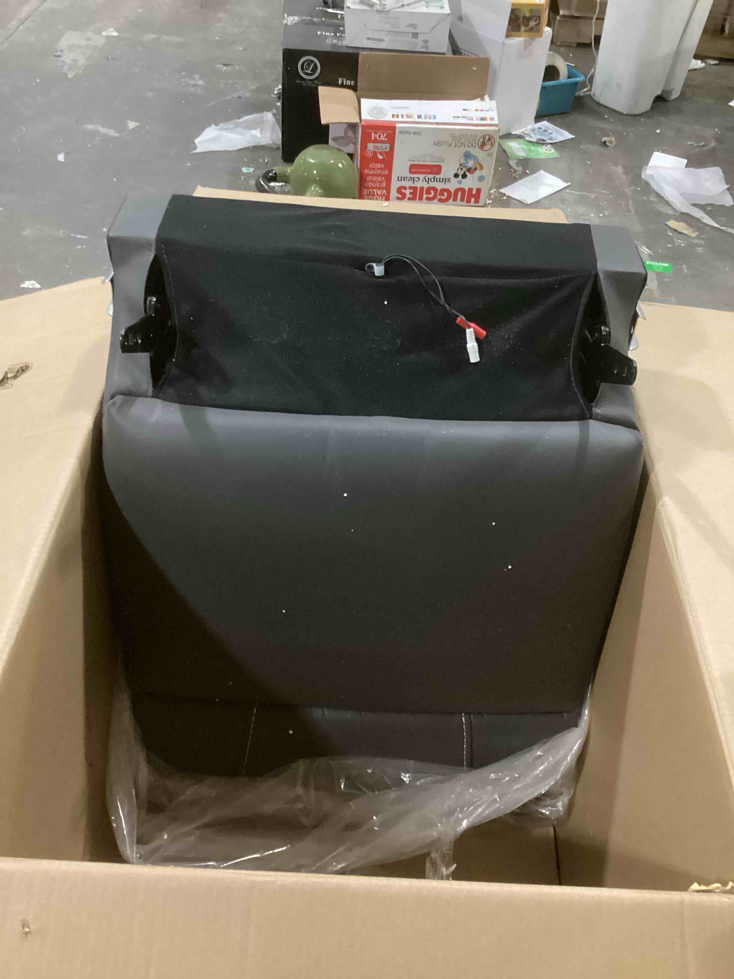 https://s3.amazonaws.com/lotting-images-prod/bidfta/GRN6793428_1738241422996.jpeg