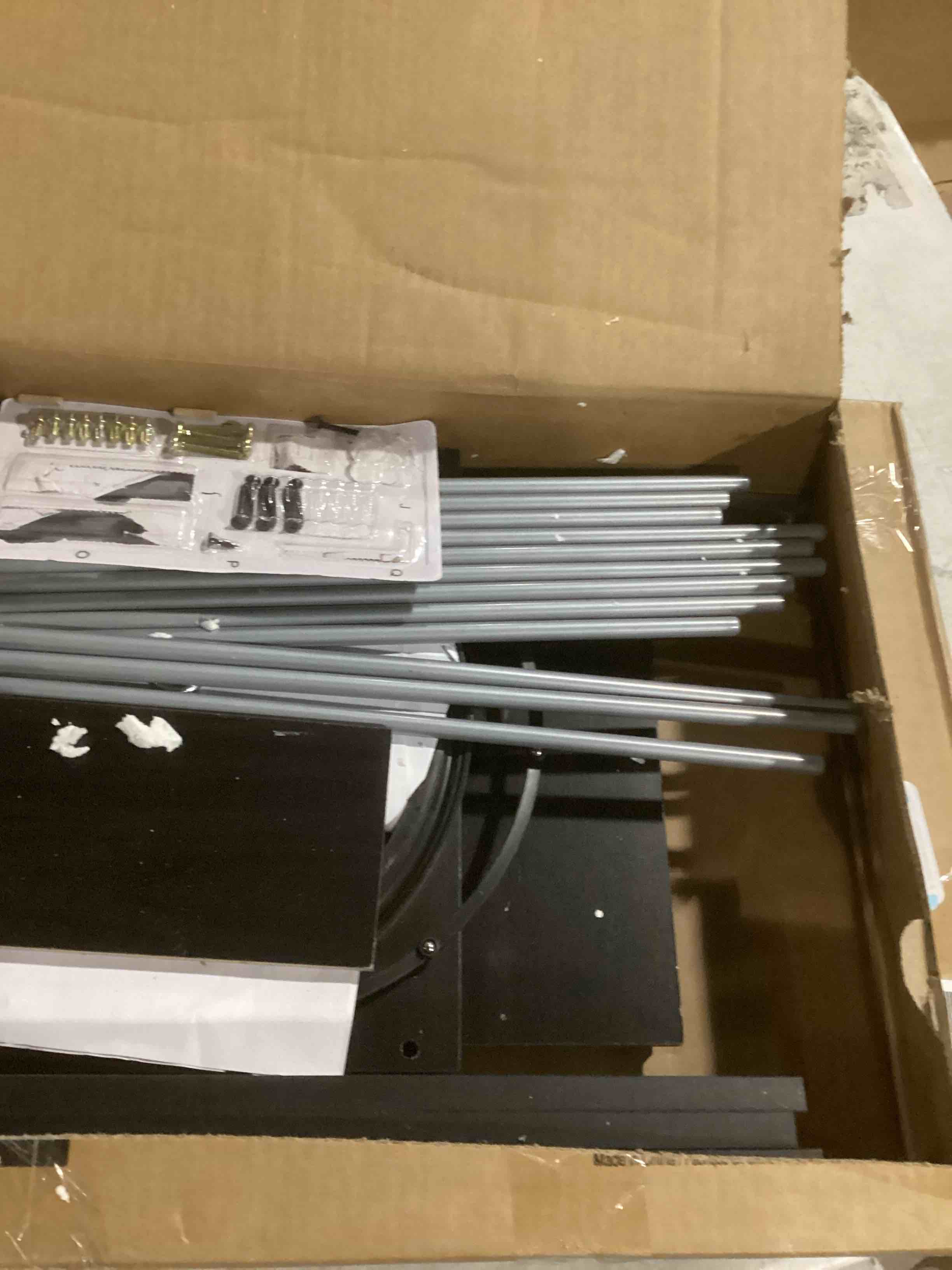https://s3.amazonaws.com/lotting-images-prod/bidfta/GRN6793472_1738251459166.jpeg