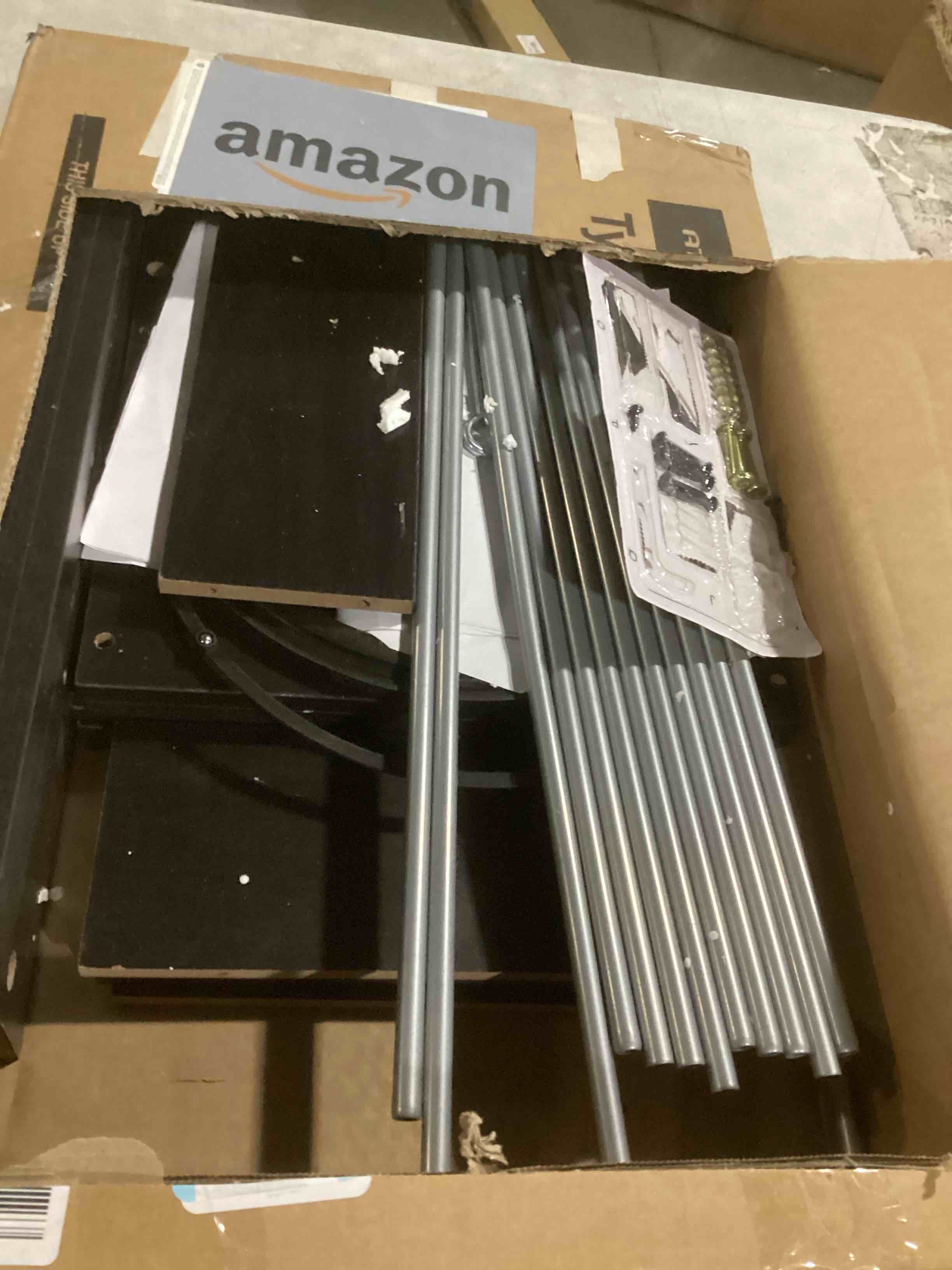 https://s3.amazonaws.com/lotting-images-prod/bidfta/GRN6793472_1738251474529.jpeg
