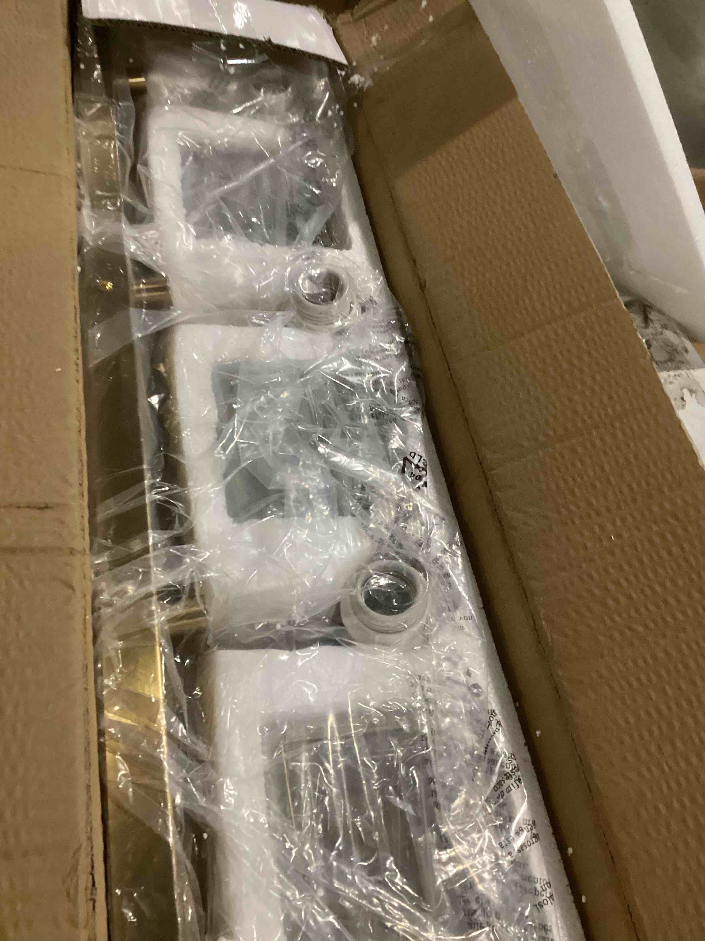 https://s3.amazonaws.com/lotting-images-prod/bidfta/GRN6793477_1738252300818.jpeg