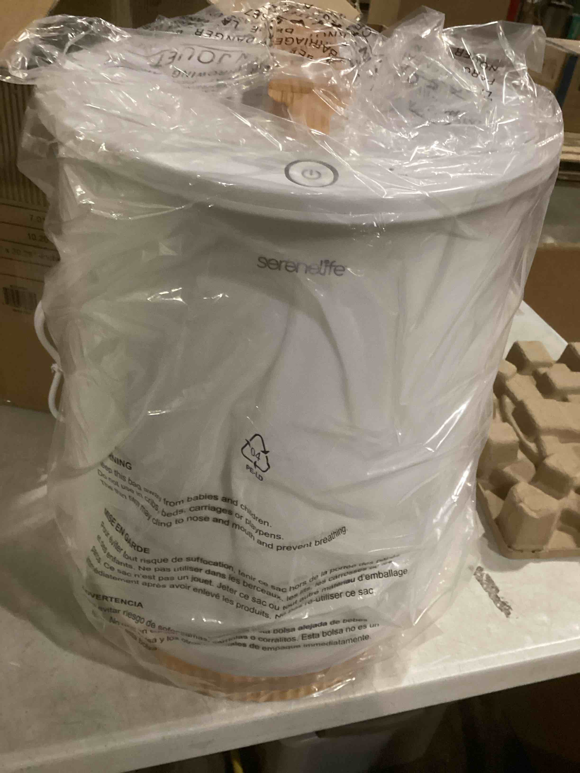 https://s3.amazonaws.com/lotting-images-prod/bidfta/GRN6793560_1738329943072.jpeg