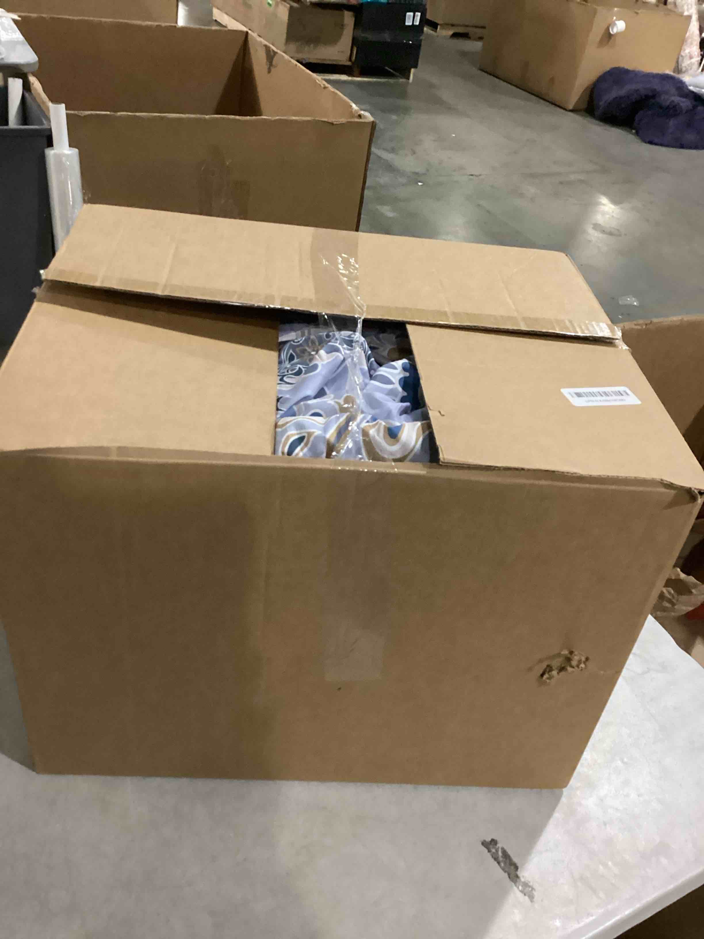 https://s3.amazonaws.com/lotting-images-prod/bidfta/GRN6793718_1738596982526.jpeg