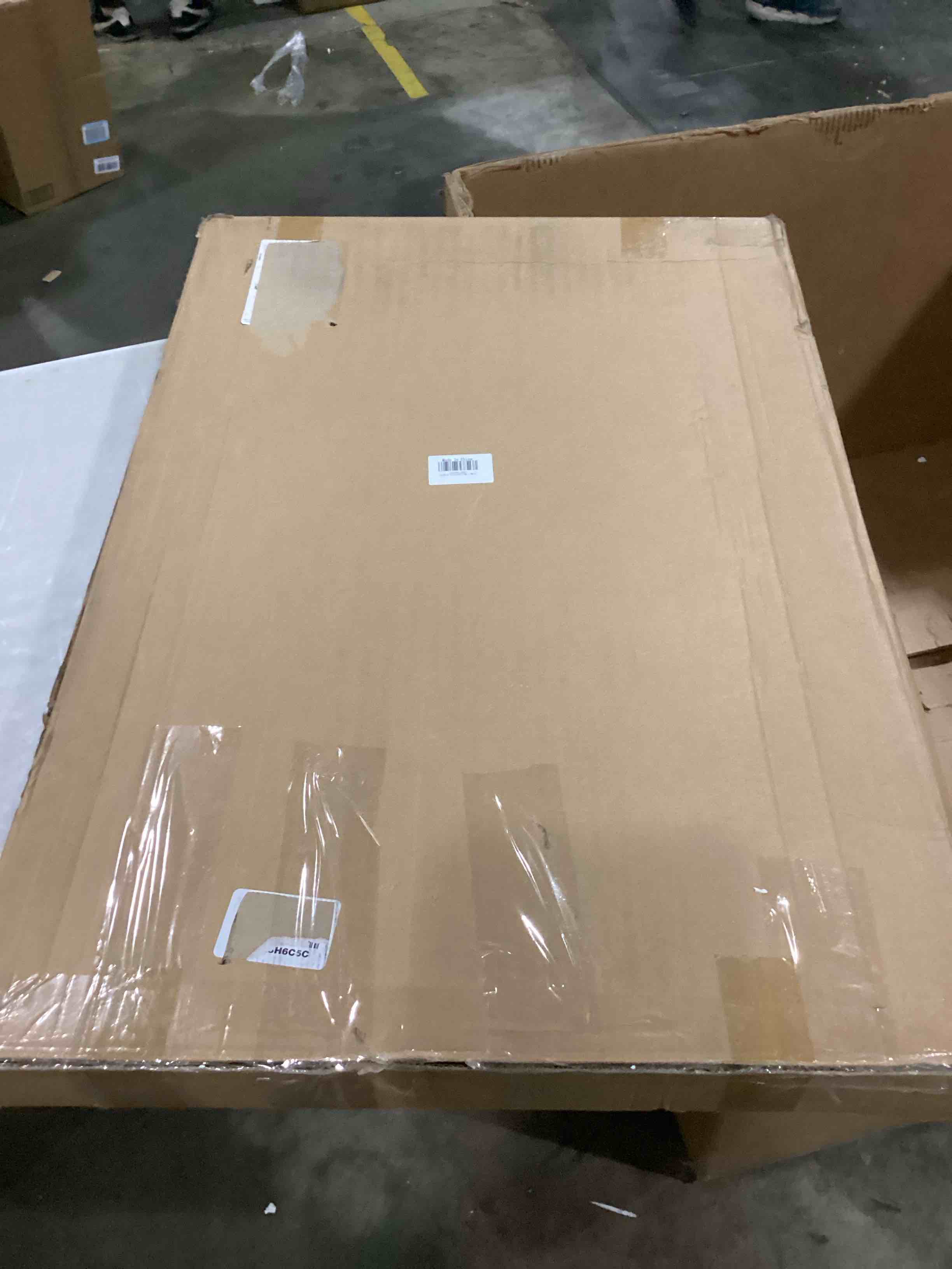 https://s3.amazonaws.com/lotting-images-prod/bidfta/GRN6794053_1737733315034.jpeg