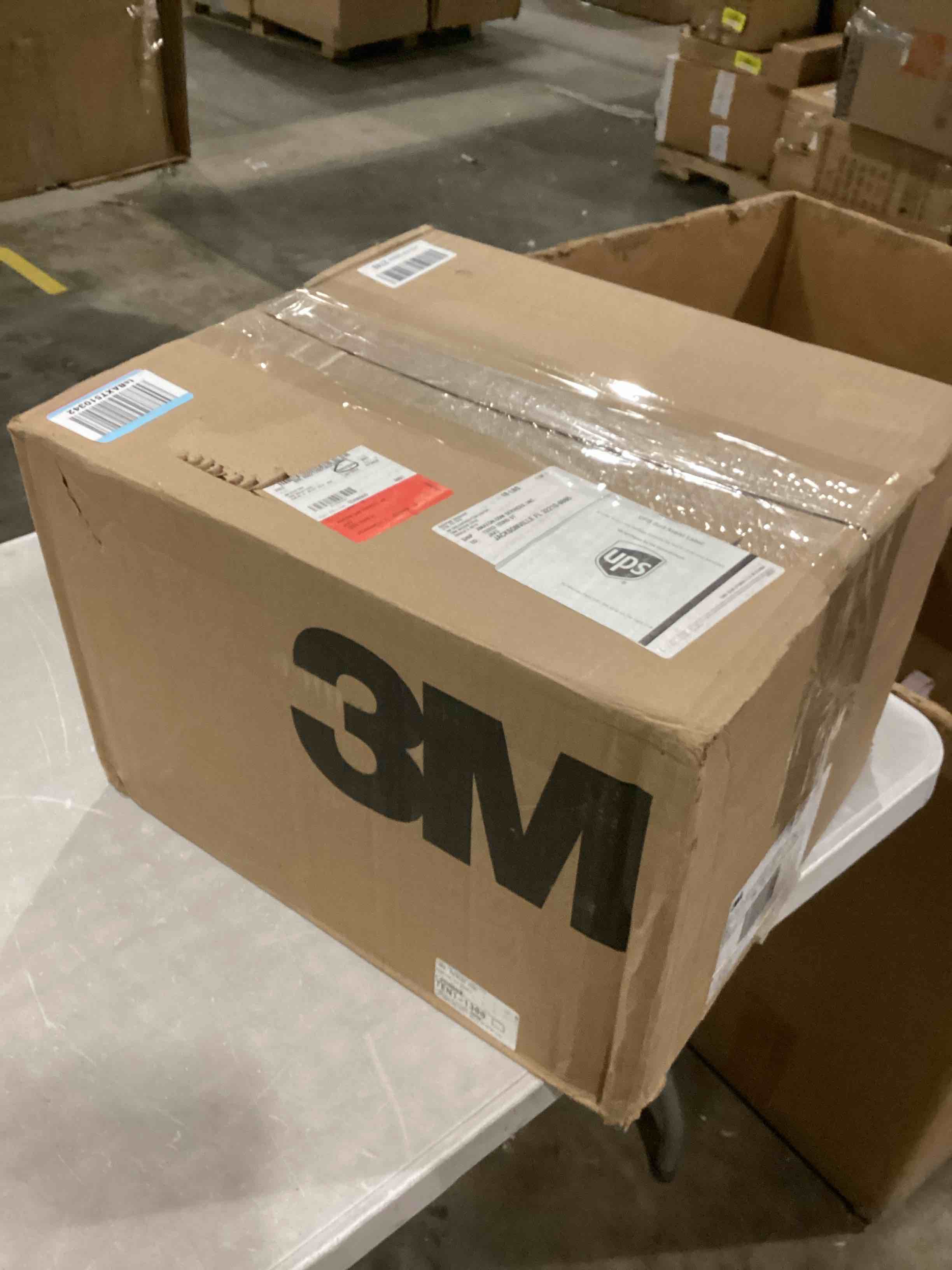 https://s3.amazonaws.com/lotting-images-prod/bidfta/GRN6794055_1737733537058.jpeg
