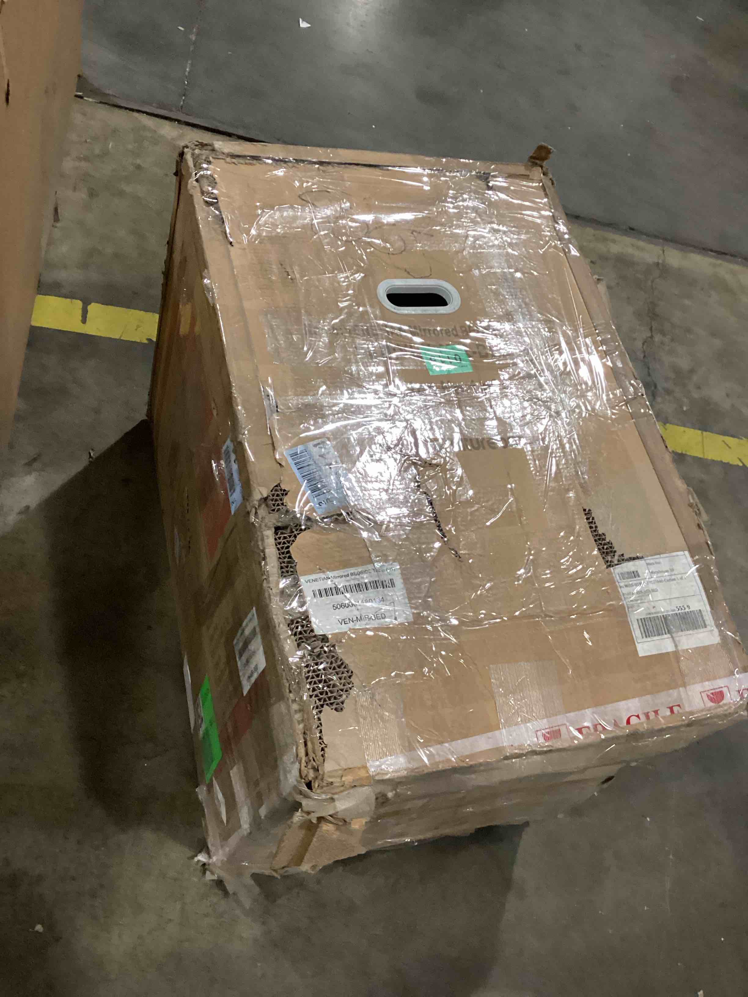 https://s3.amazonaws.com/lotting-images-prod/bidfta/GRN6794098_1737746786140.jpeg