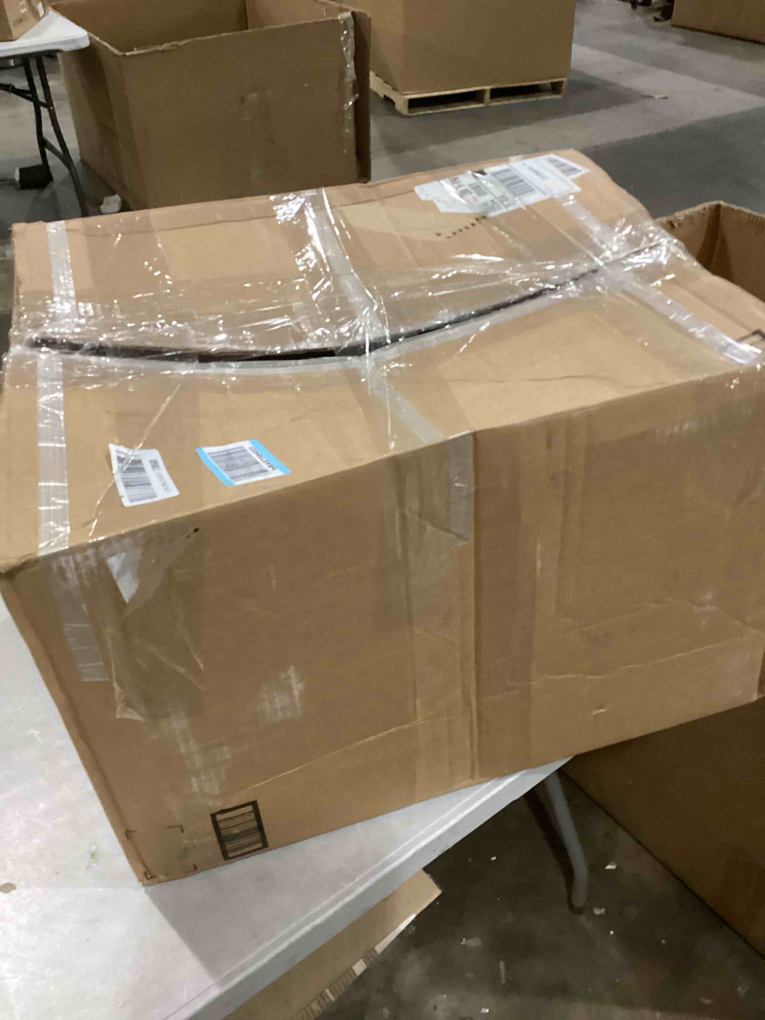https://s3.amazonaws.com/lotting-images-prod/bidfta/GRN6794205_1738000481095.jpeg