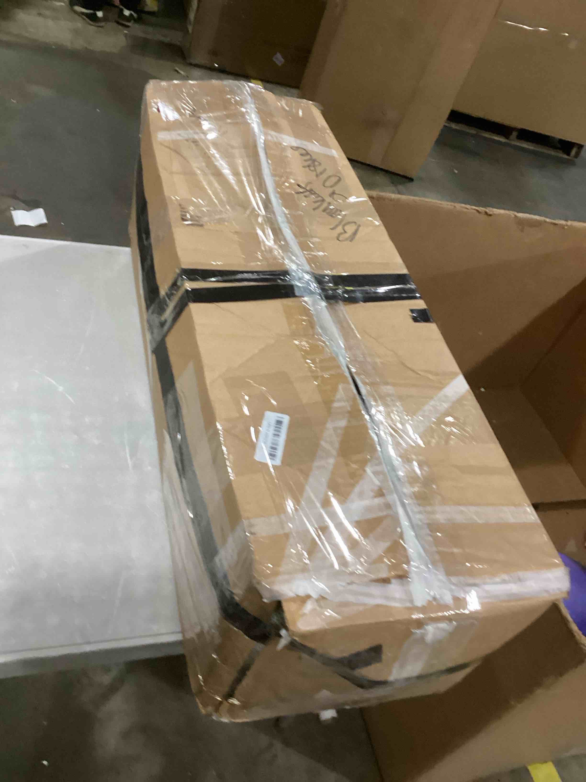 https://s3.amazonaws.com/lotting-images-prod/bidfta/GRN6794282_1738072911779.jpeg