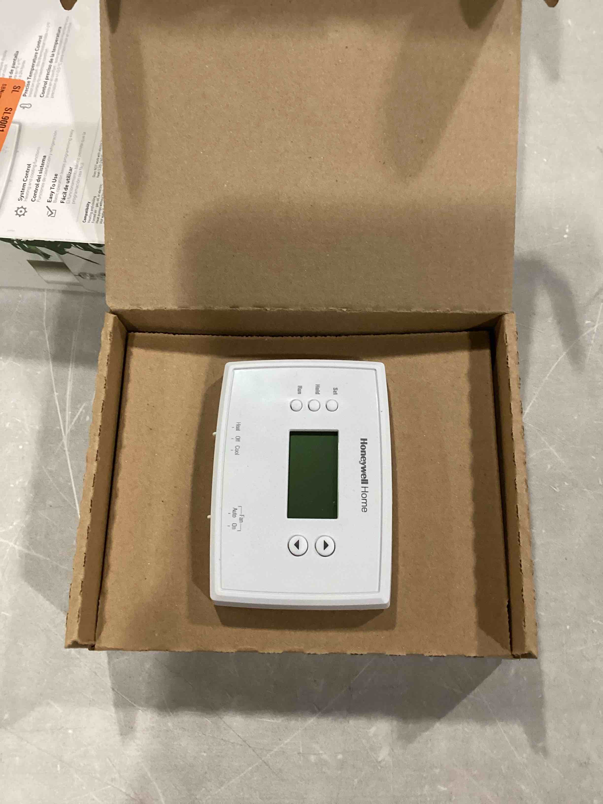 https://s3.amazonaws.com/lotting-images-prod/bidfta/GRN6794531_1738338216078.jpeg