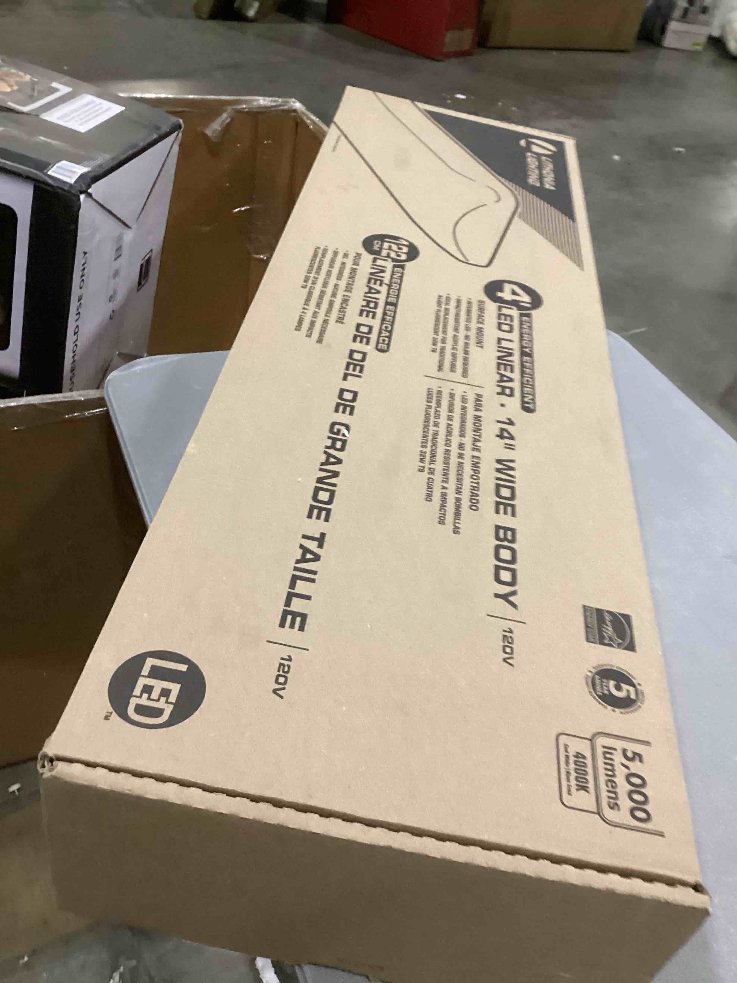 https://s3.amazonaws.com/lotting-images-prod/bidfta/GRN6795870_1737563969585.jpeg