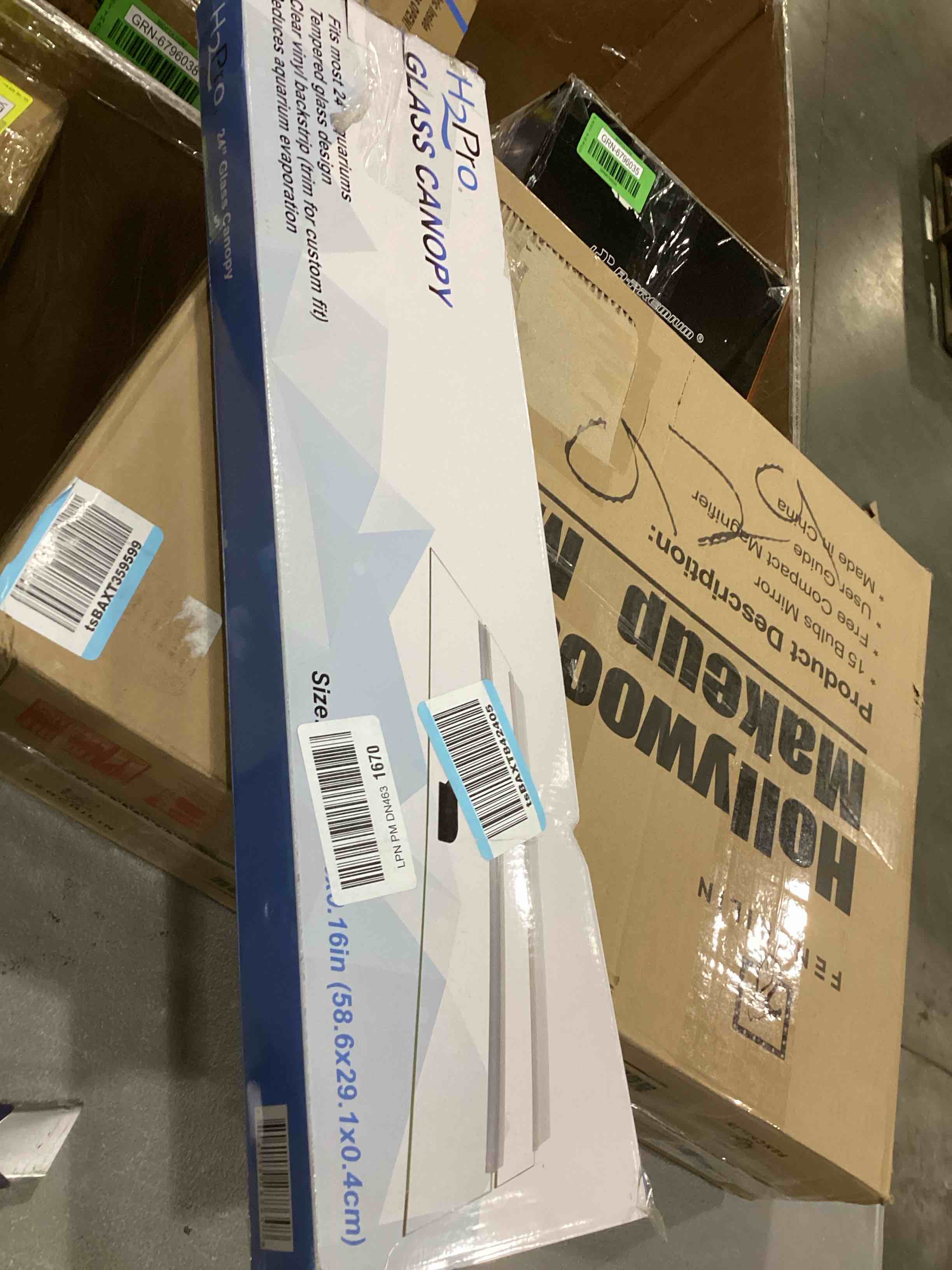 https://s3.amazonaws.com/lotting-images-prod/bidfta/GRN6796042_1737647578868.jpeg