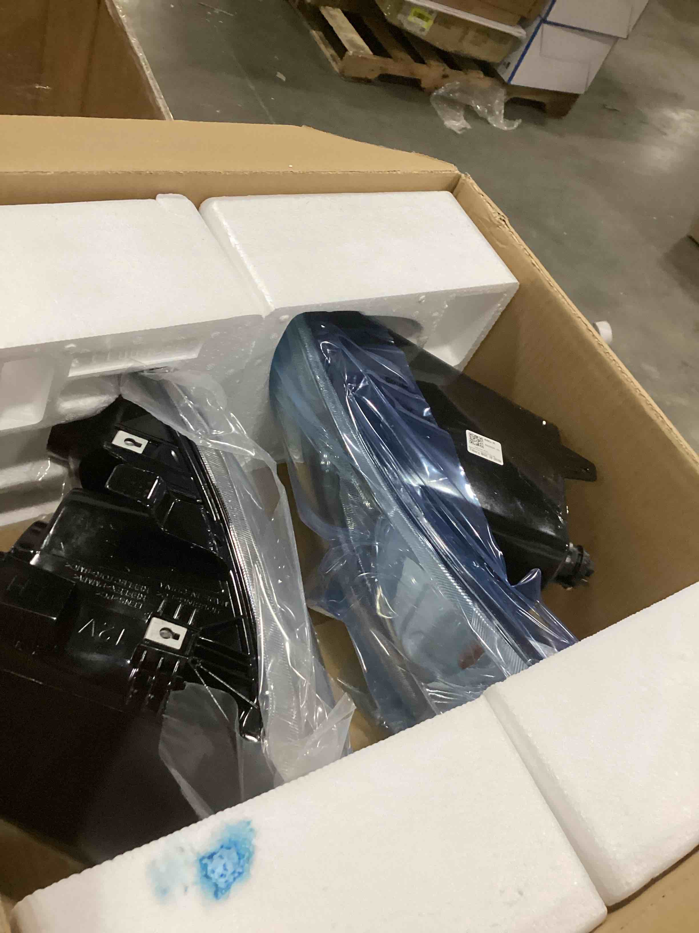 https://s3.amazonaws.com/lotting-images-prod/bidfta/GRN6796895_1738266308344.jpeg