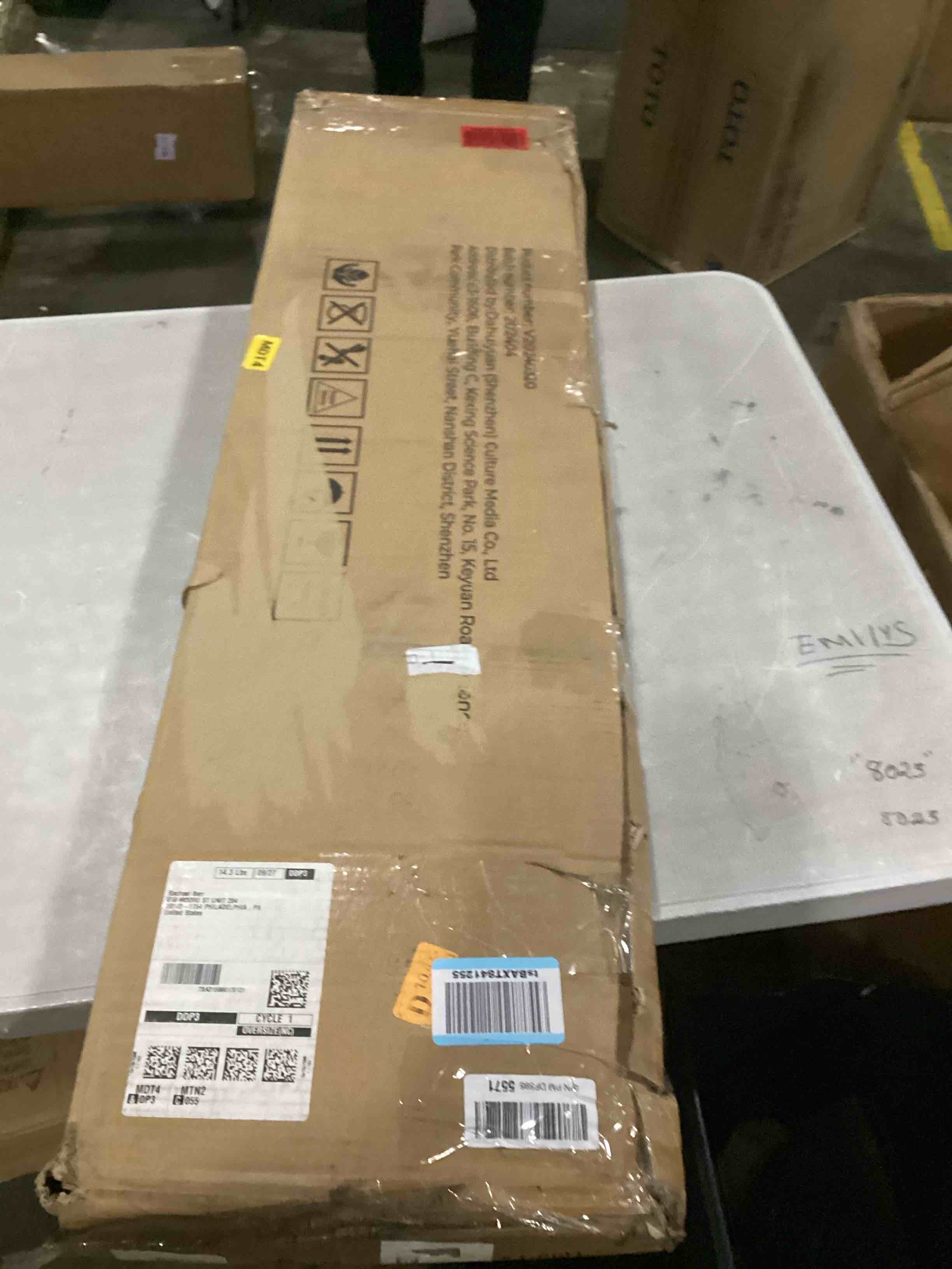https://s3.amazonaws.com/lotting-images-prod/bidfta/GRN6796999_1736340760082.jpeg