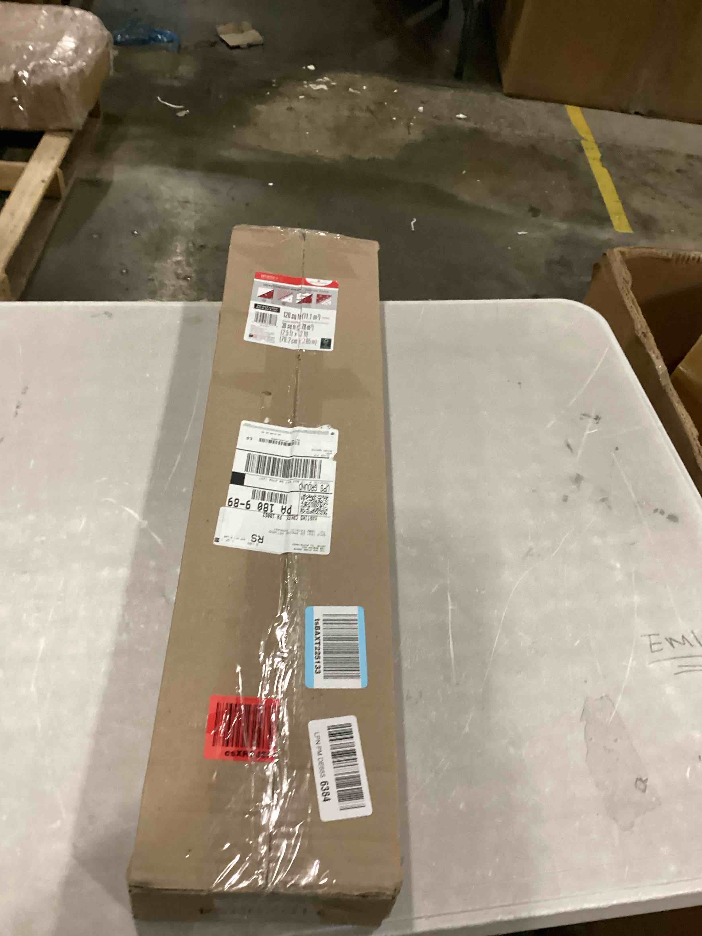 https://s3.amazonaws.com/lotting-images-prod/bidfta/GRN6797236_1736775200913.jpeg