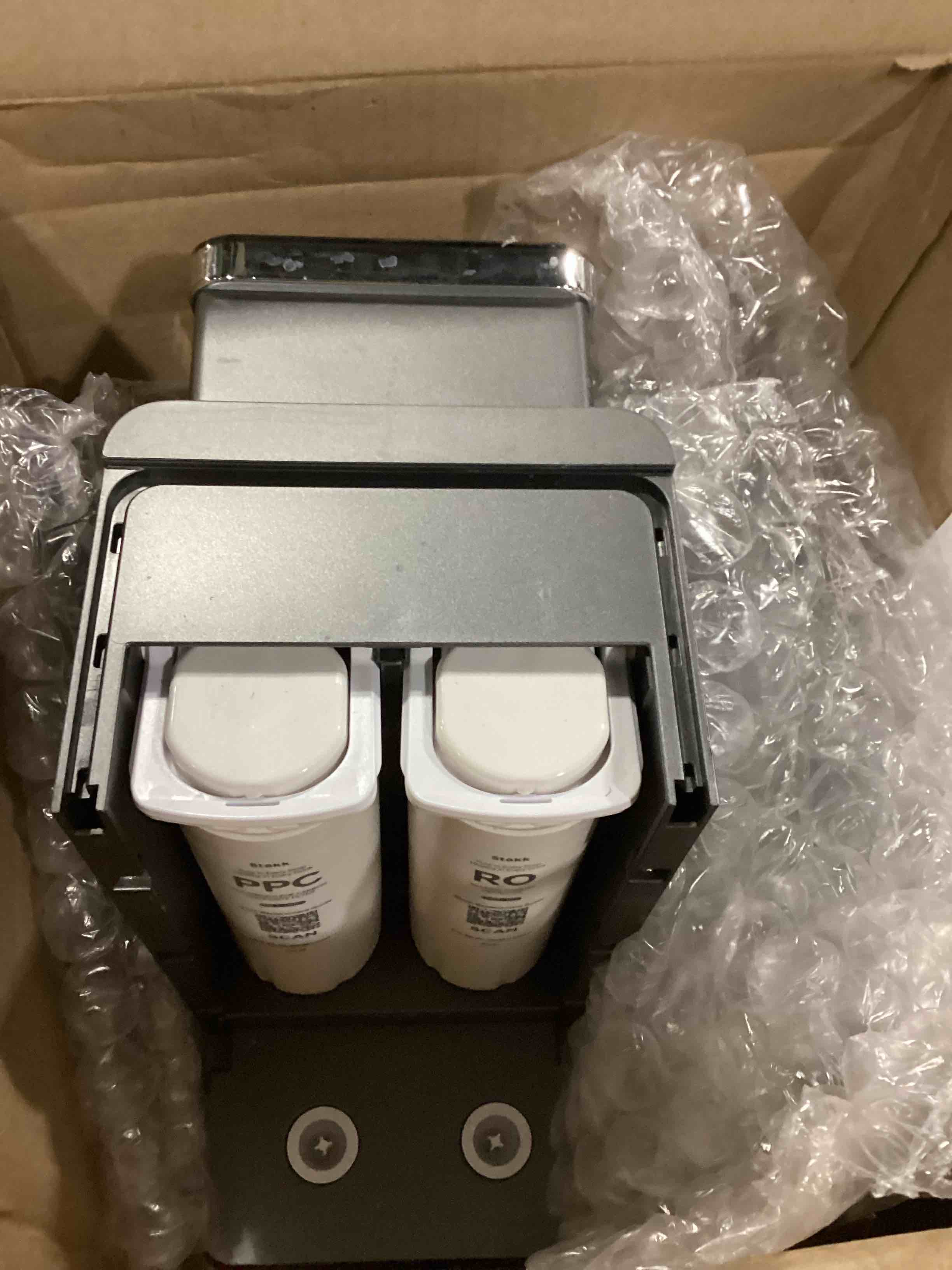 https://s3.amazonaws.com/lotting-images-prod/bidfta/GRN6797259_1736782013824.jpeg