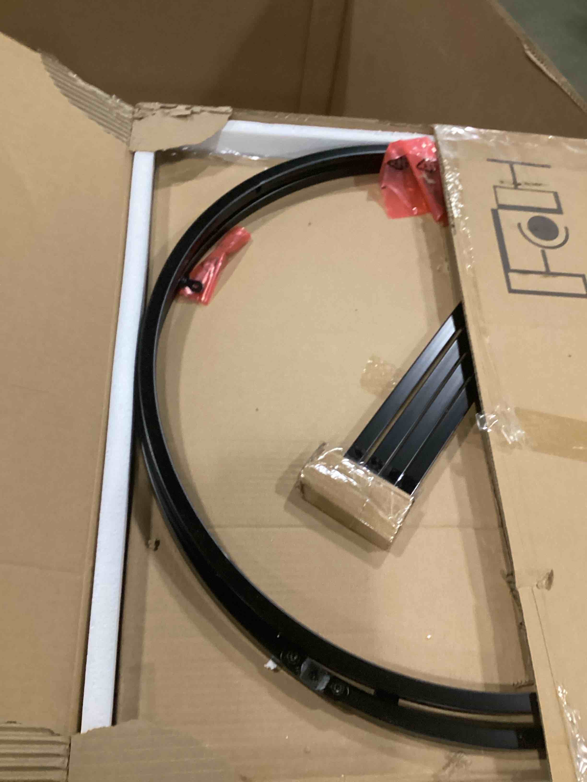 https://s3.amazonaws.com/lotting-images-prod/bidfta/GRN6797698_1737376227054.jpeg