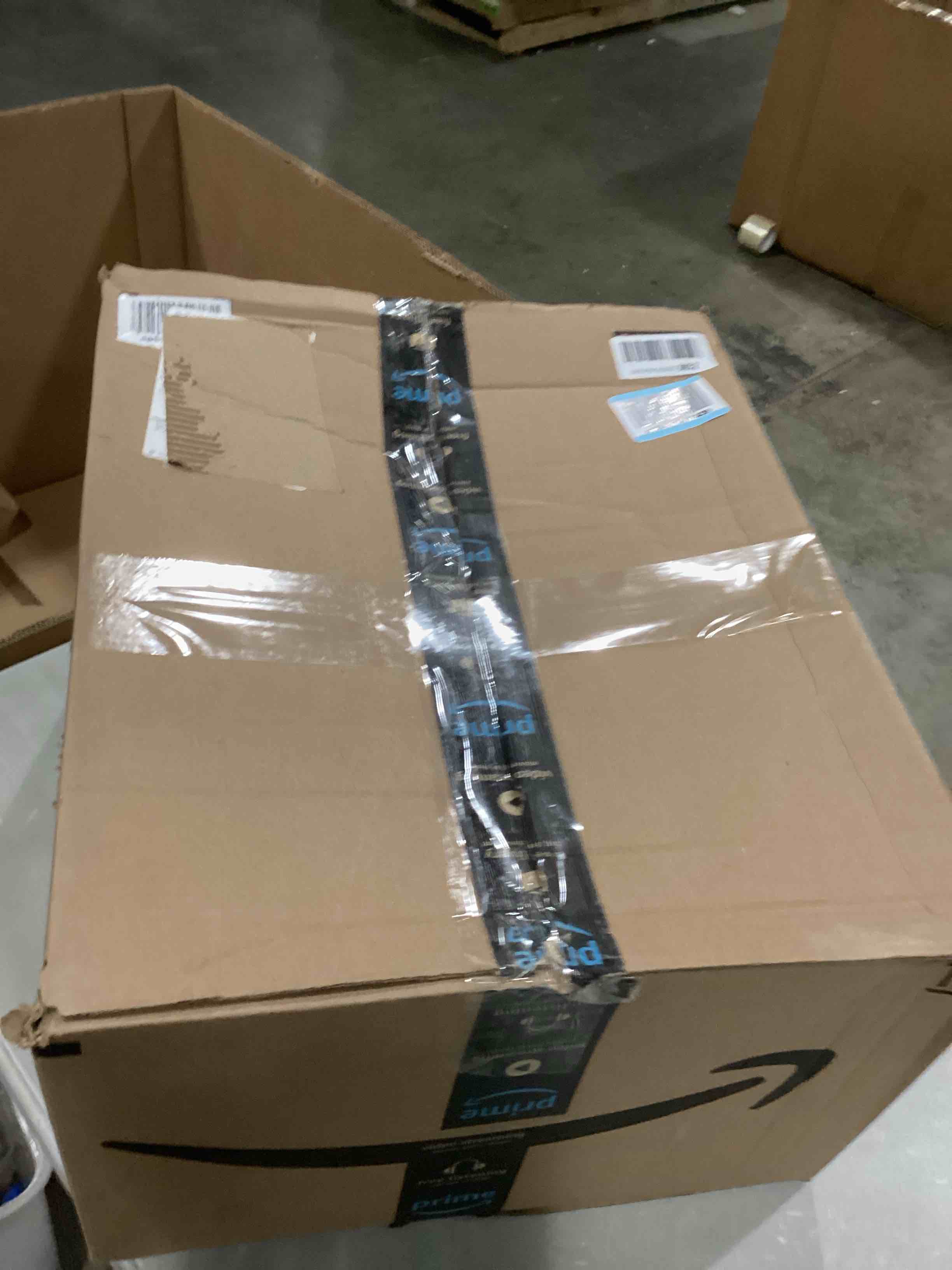 https://s3.amazonaws.com/lotting-images-prod/bidfta/GRN6797963_1737548294777.jpeg