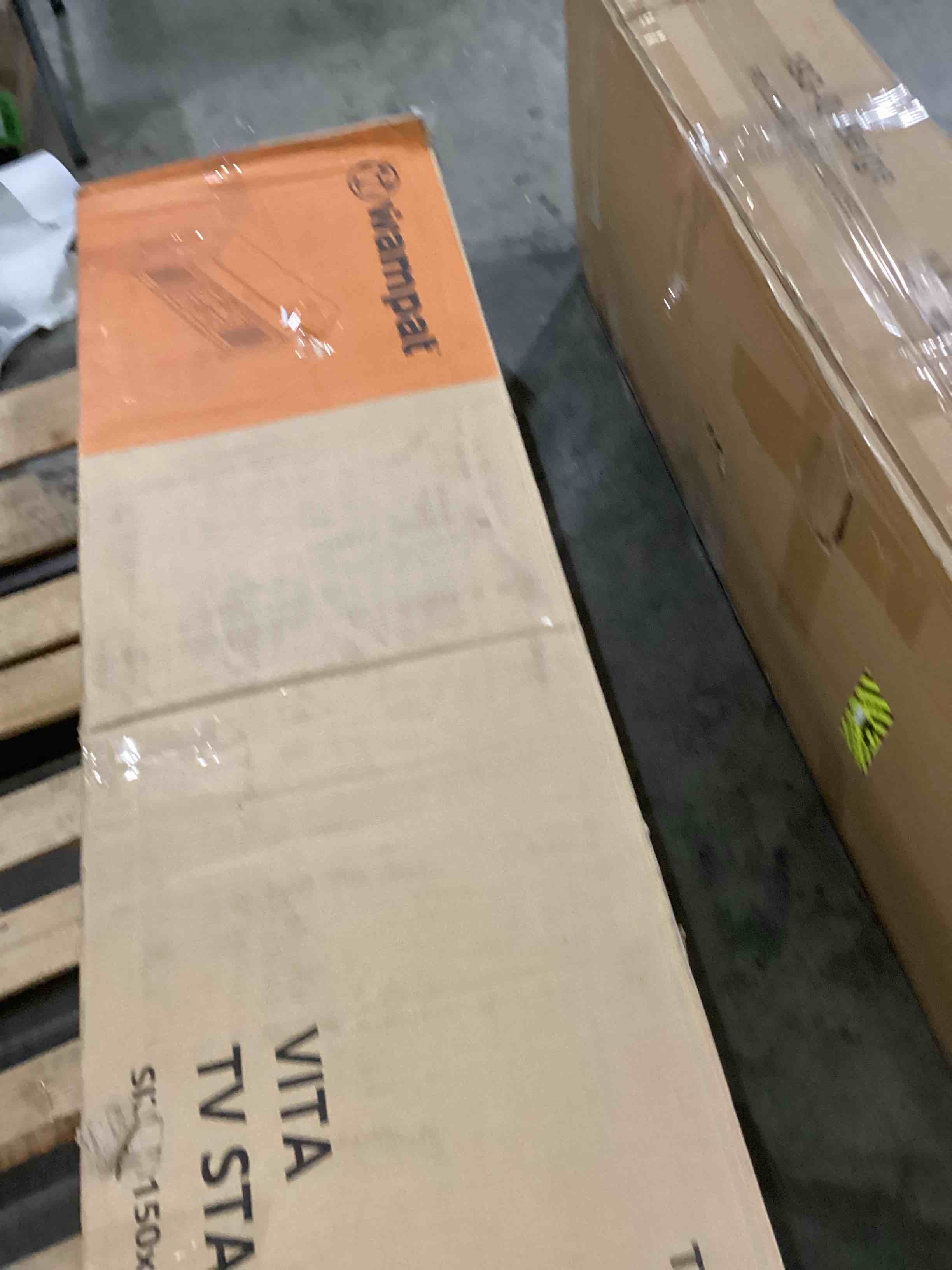 https://s3.amazonaws.com/lotting-images-prod/bidfta/GRN6798033_1737561689176.jpeg