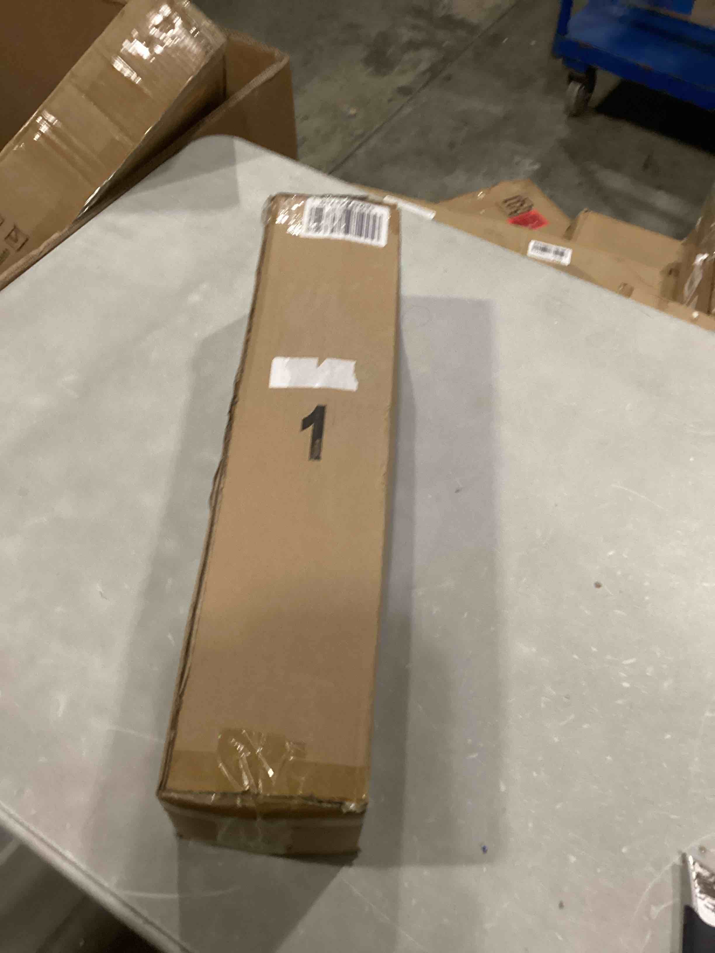 https://s3.amazonaws.com/lotting-images-prod/bidfta/GRN6798039_1737563611272.jpeg