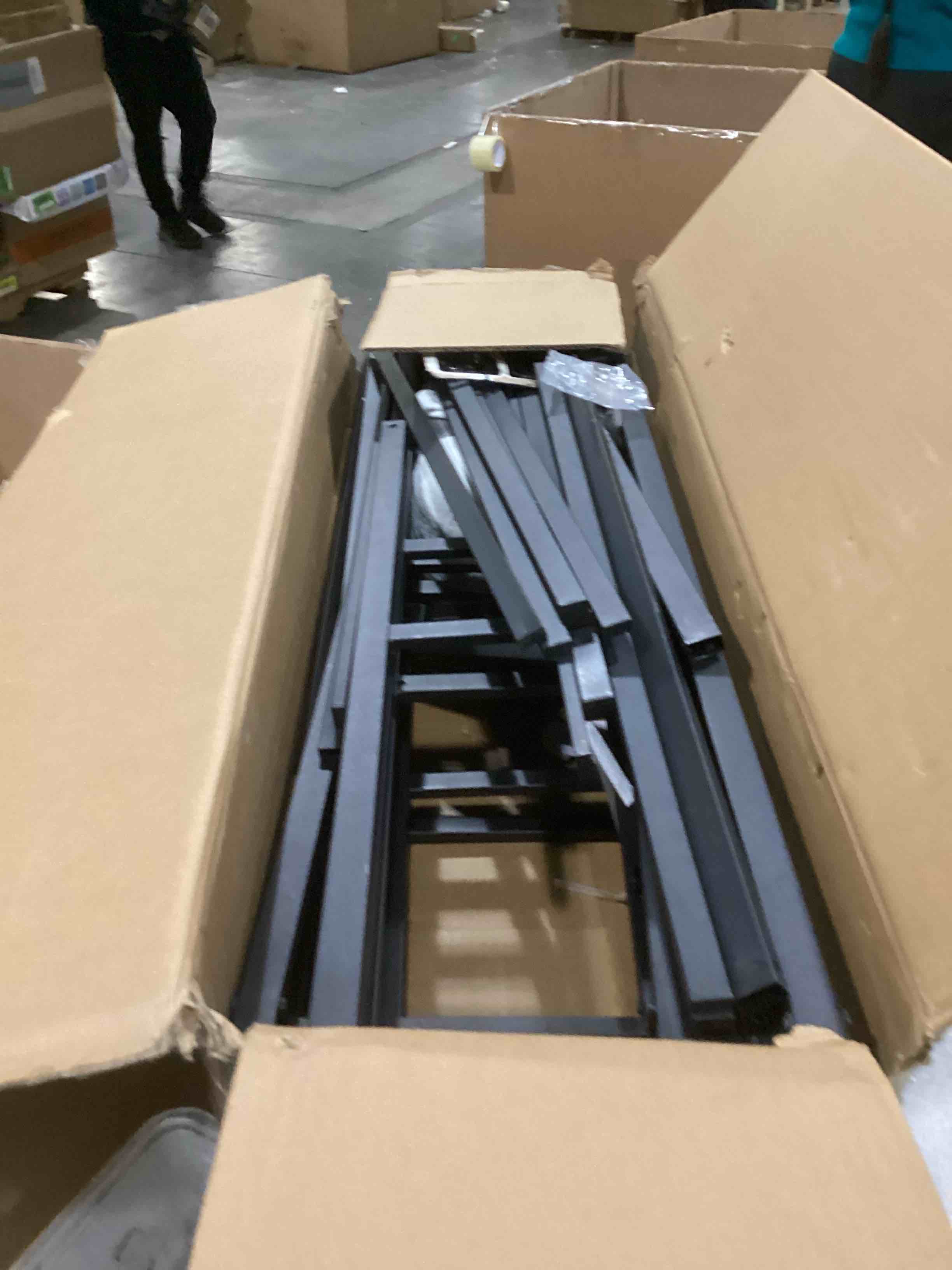 https://s3.amazonaws.com/lotting-images-prod/bidfta/GRN6798137_1737638979987.jpeg