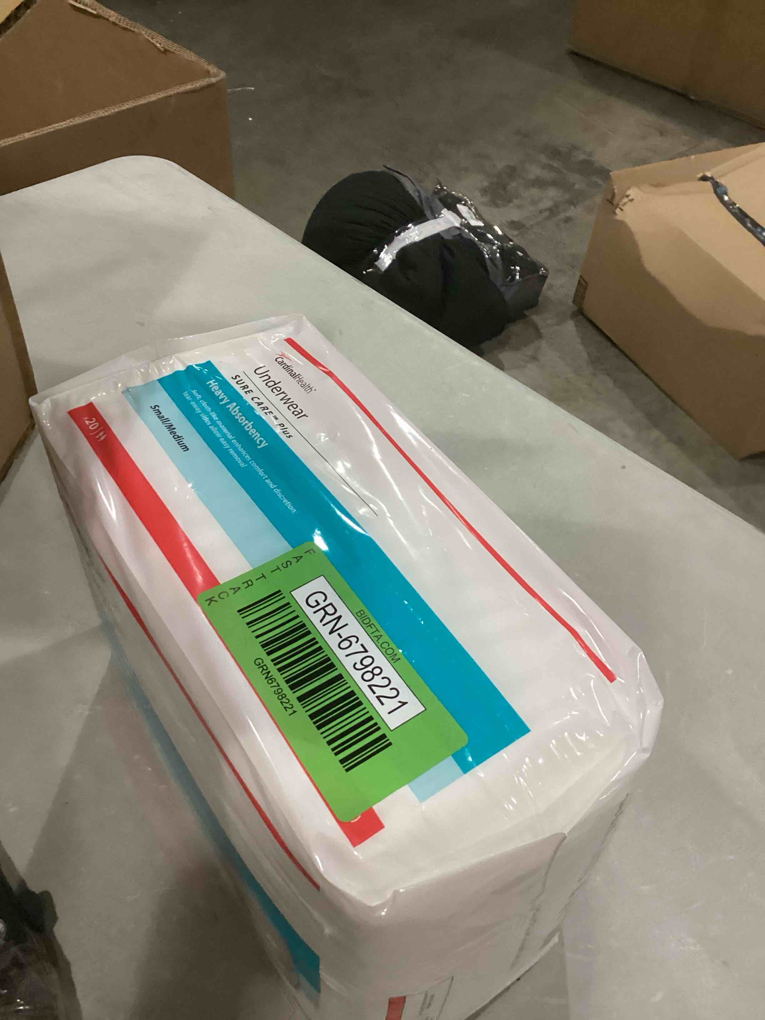 https://s3.amazonaws.com/lotting-images-prod/bidfta/GRN6798225_1737722292138.jpeg