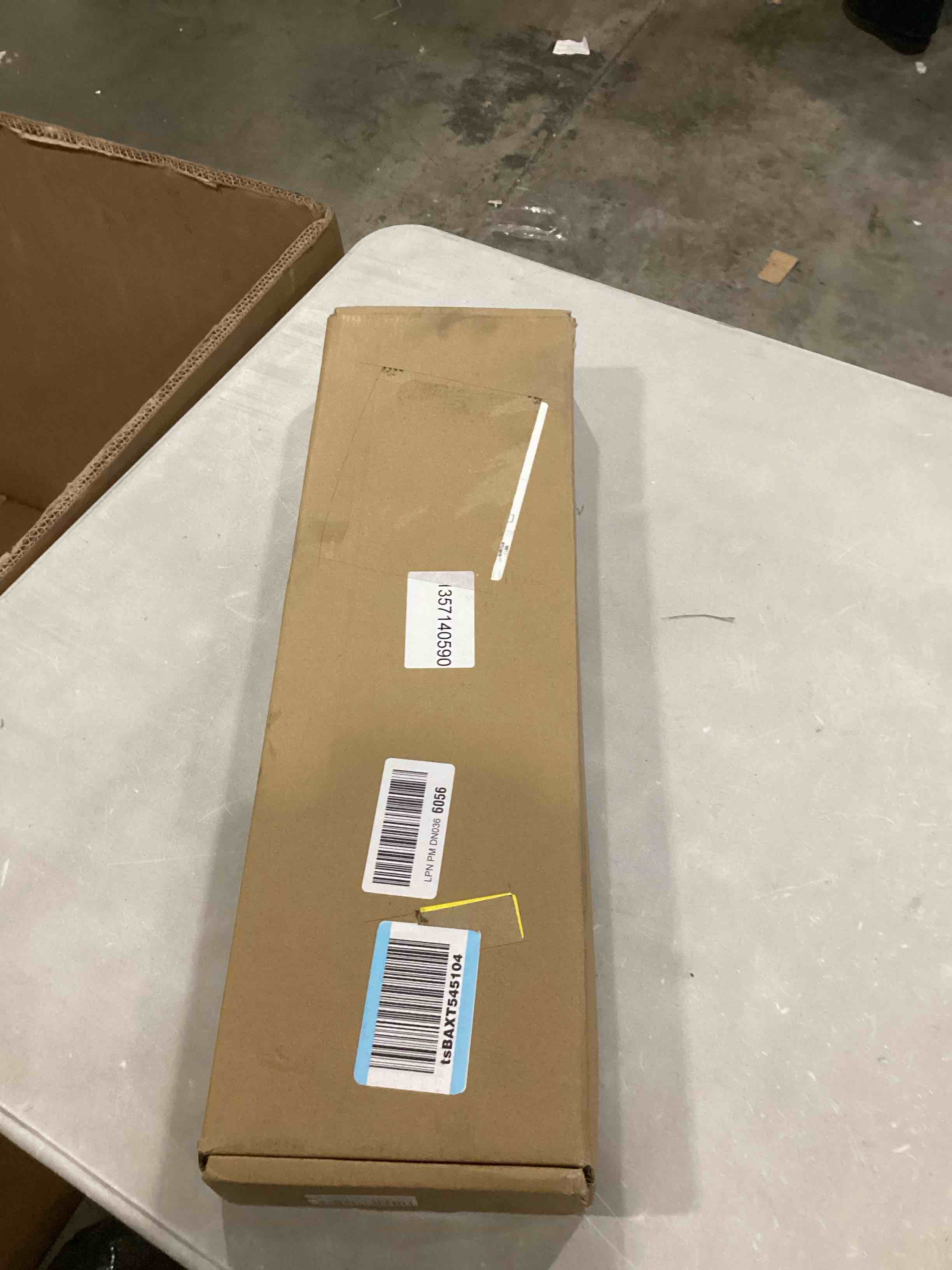 https://s3.amazonaws.com/lotting-images-prod/bidfta/GRN6798329_1737748145798.jpeg