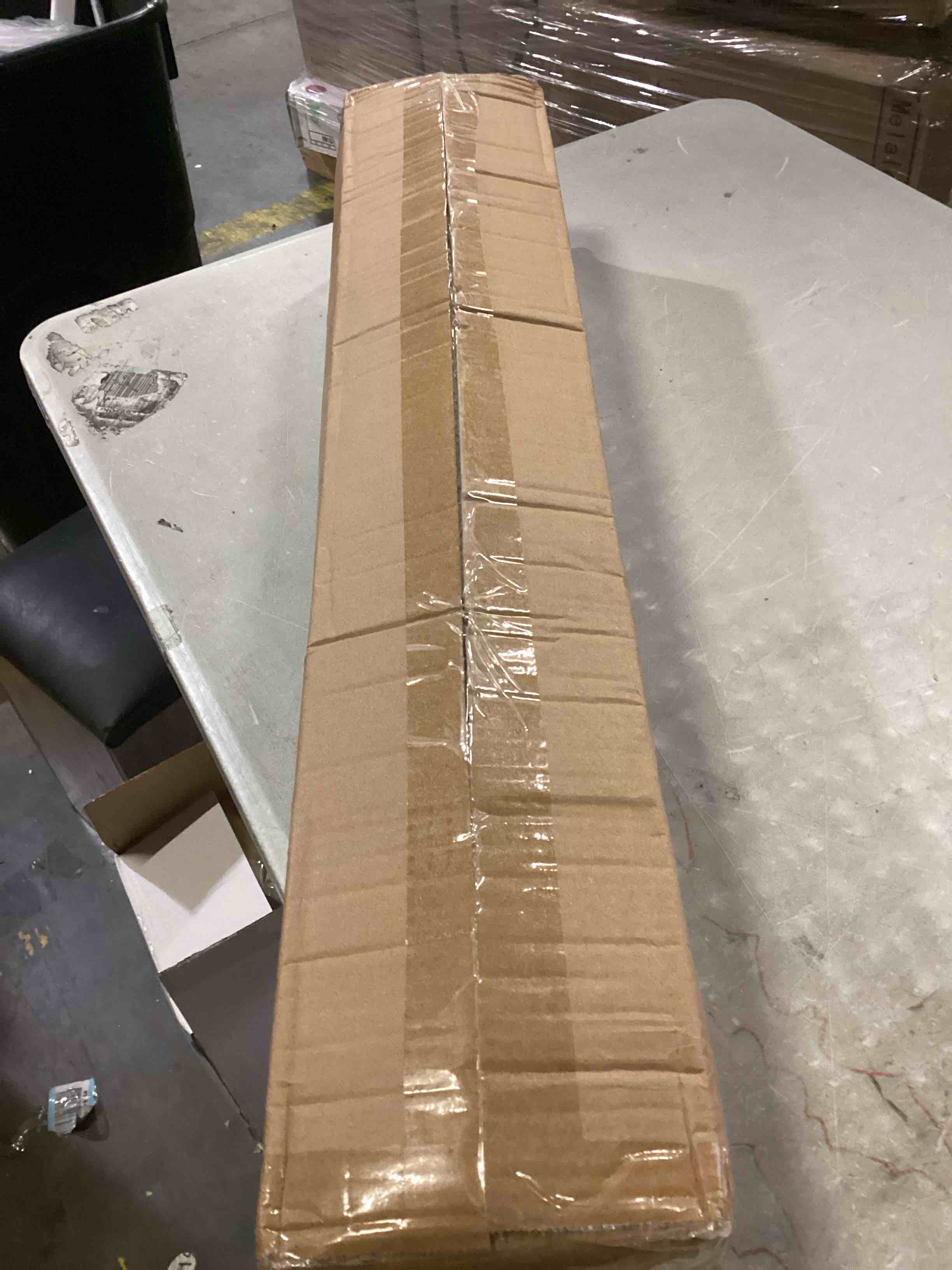 https://s3.amazonaws.com/lotting-images-prod/bidfta/GRN6798635_1737638519828.jpeg