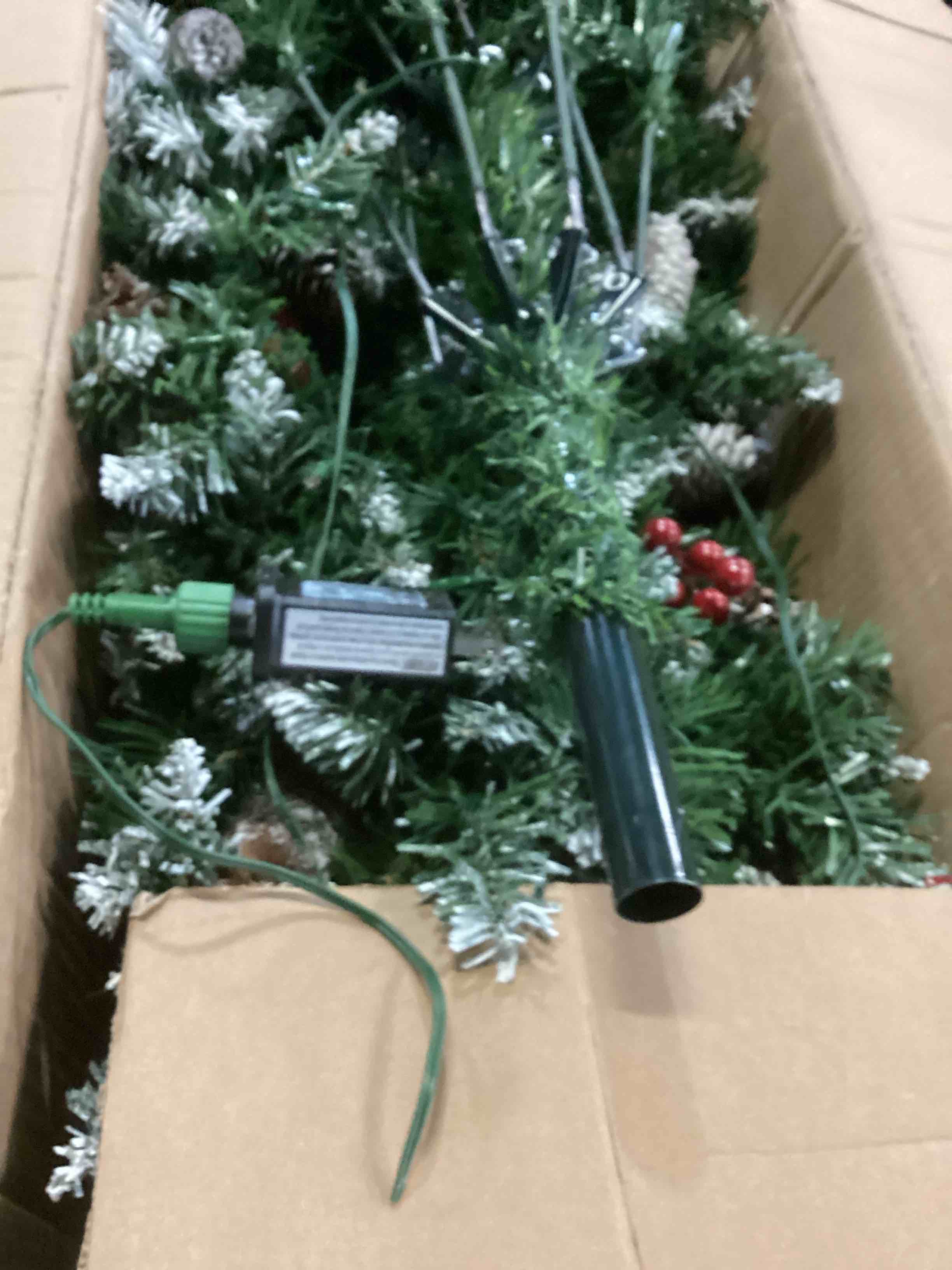 https://s3.amazonaws.com/lotting-images-prod/bidfta/GRN6799003_1738000043761.jpeg