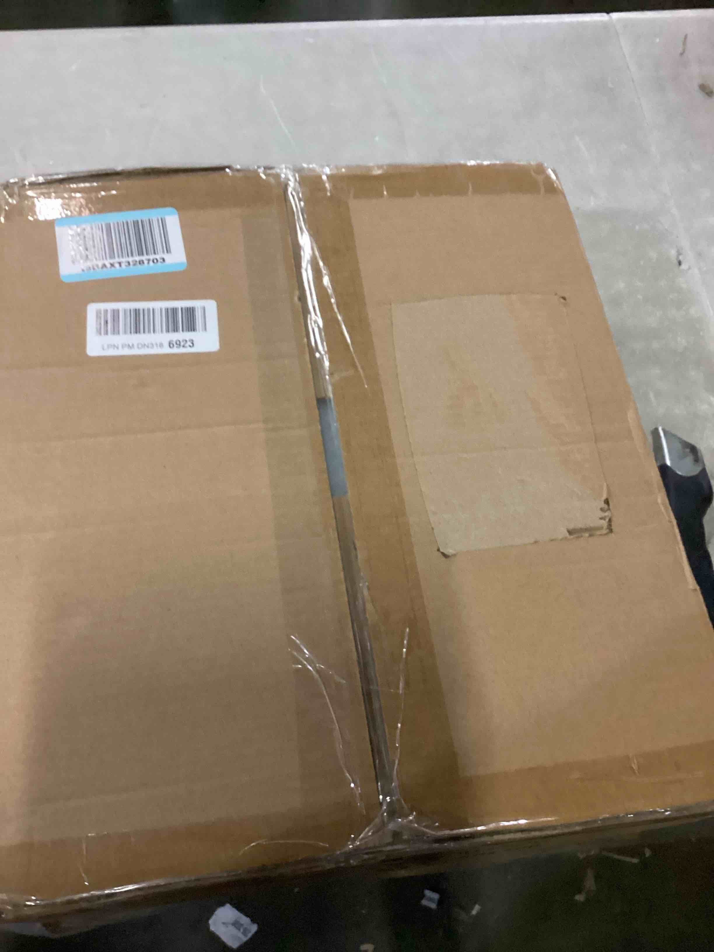 https://s3.amazonaws.com/lotting-images-prod/bidfta/GRN6799008_1738000509130.jpeg