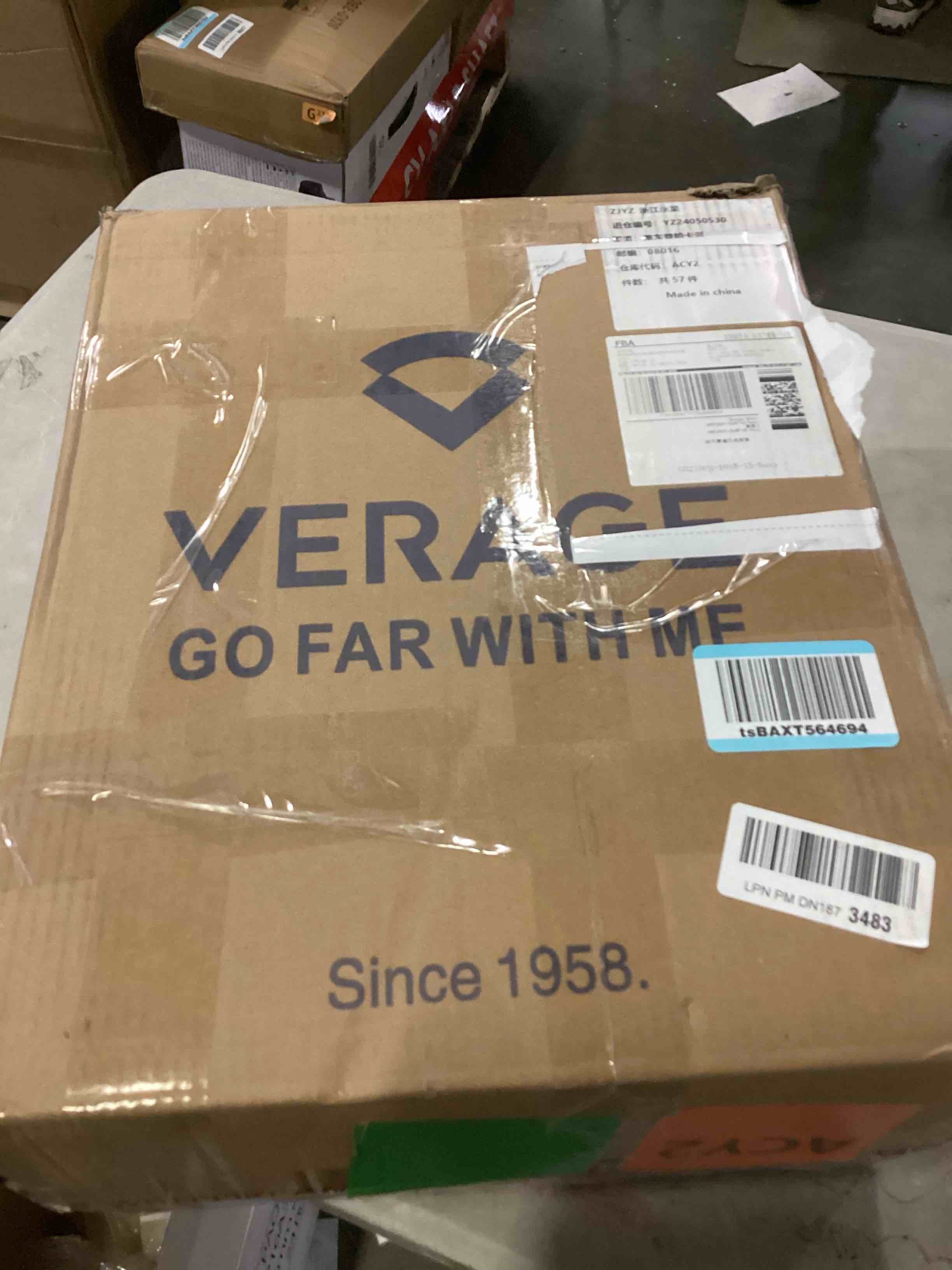 https://s3.amazonaws.com/lotting-images-prod/bidfta/GRN6799048_1738006992563.jpeg
