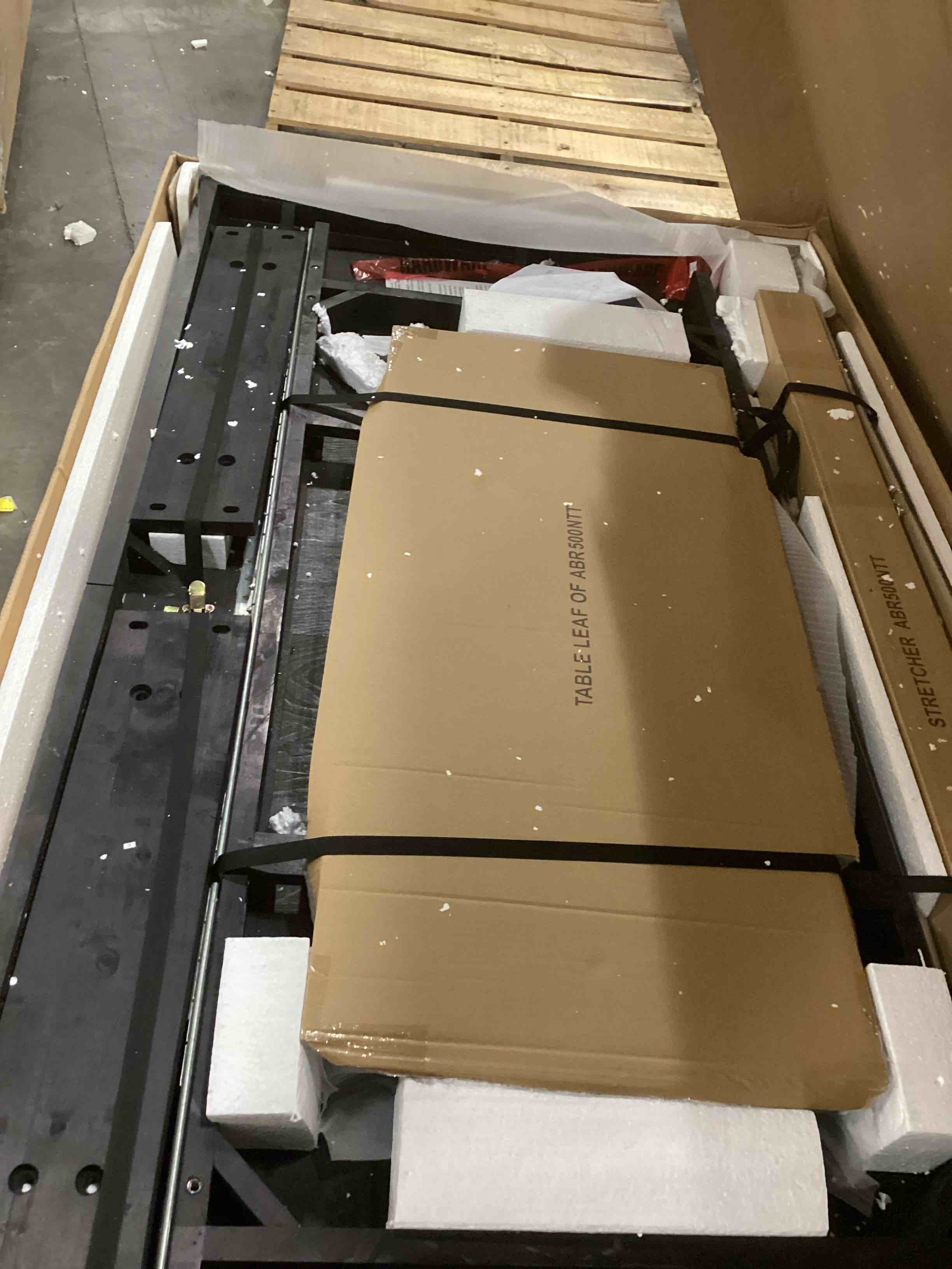 https://s3.amazonaws.com/lotting-images-prod/bidfta/GRN6799246_1738181486376.jpeg