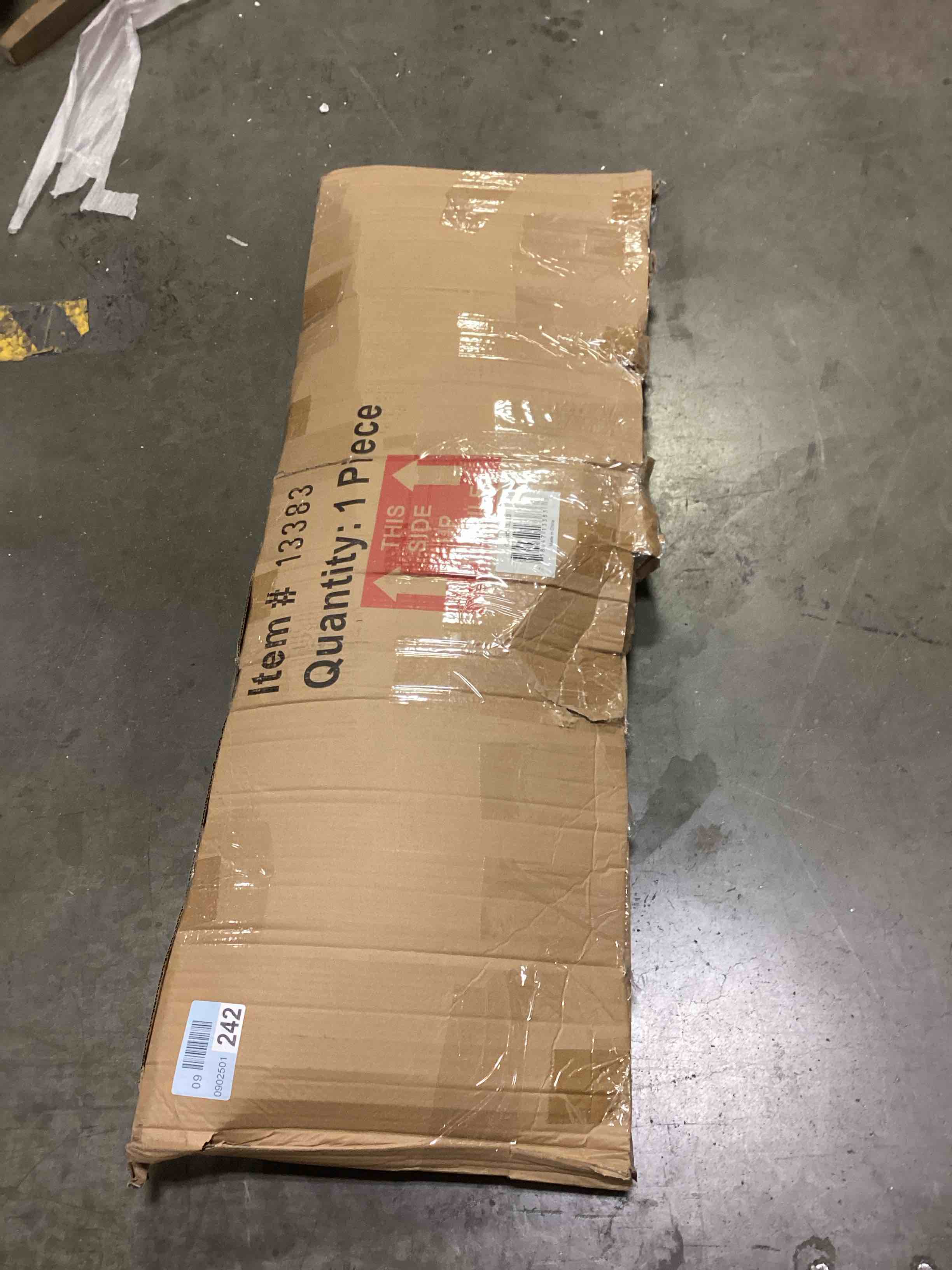 https://s3.amazonaws.com/lotting-images-prod/bidfta/GRN6799256_1738244143139.jpeg