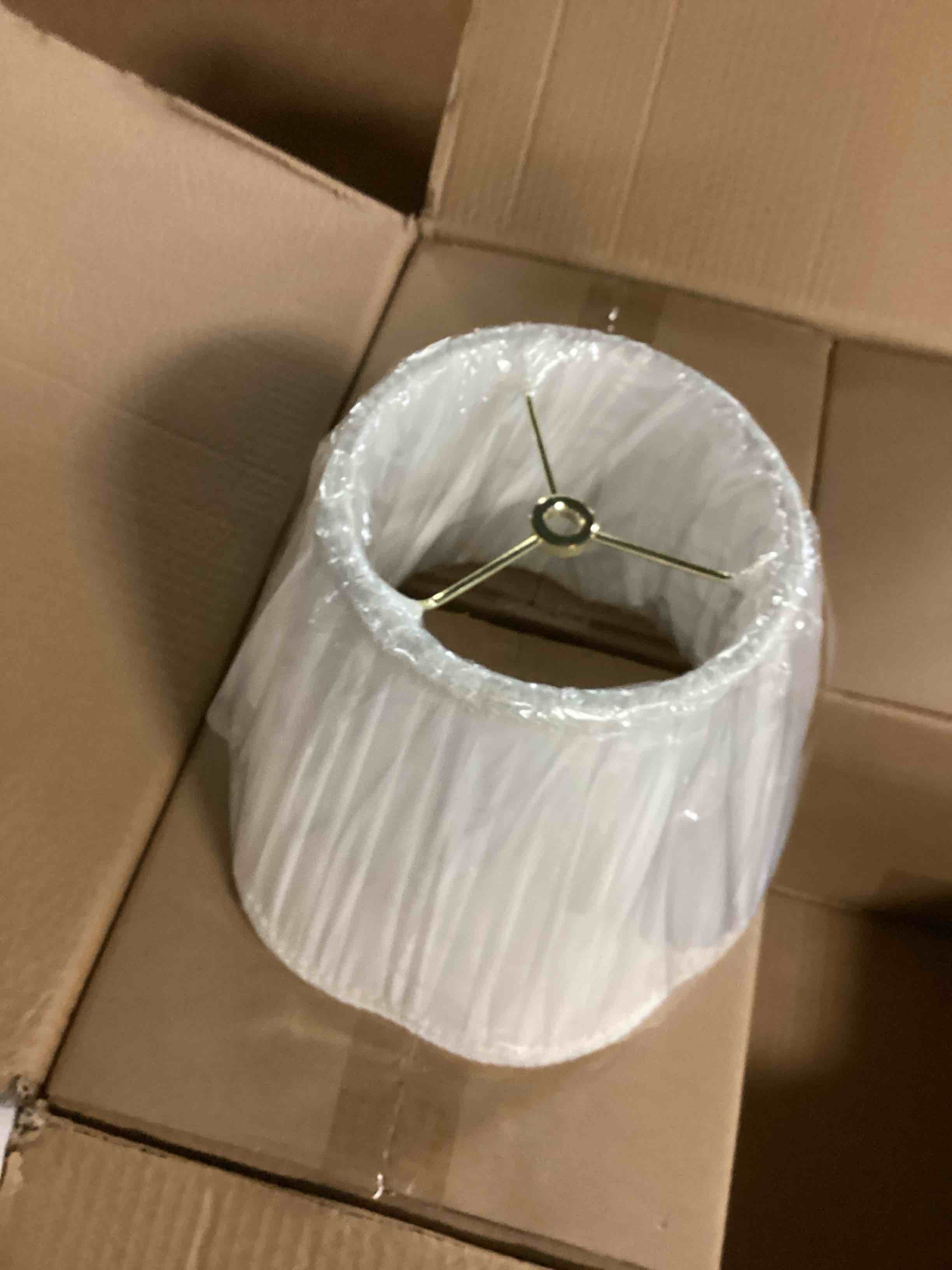 https://s3.amazonaws.com/lotting-images-prod/bidfta/GRN6800209_1729698494308.jpeg