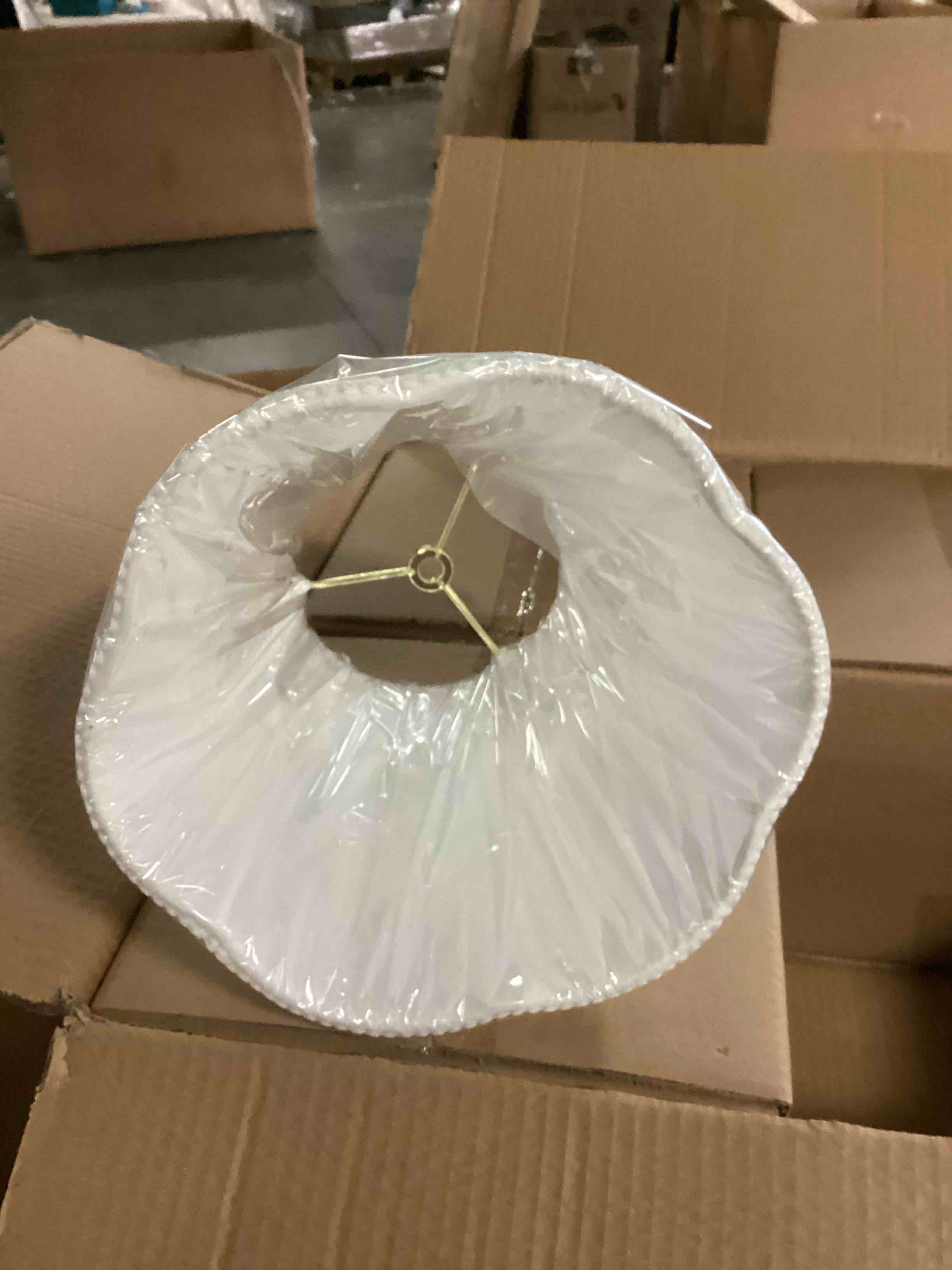 https://s3.amazonaws.com/lotting-images-prod/bidfta/GRN6800209_1729698498186.jpeg