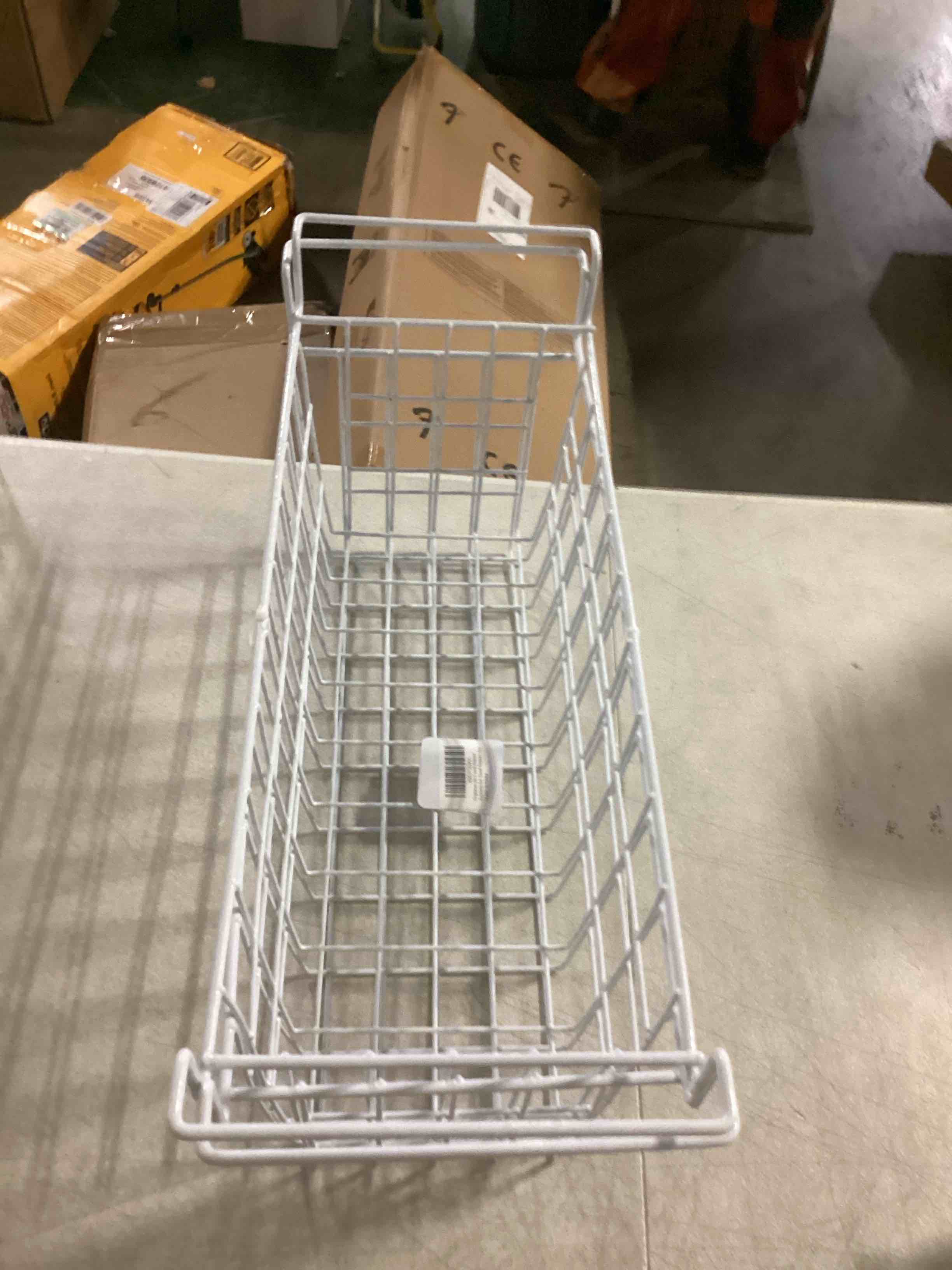 https://s3.amazonaws.com/lotting-images-prod/bidfta/GRN6800407_1729783701500.jpeg
