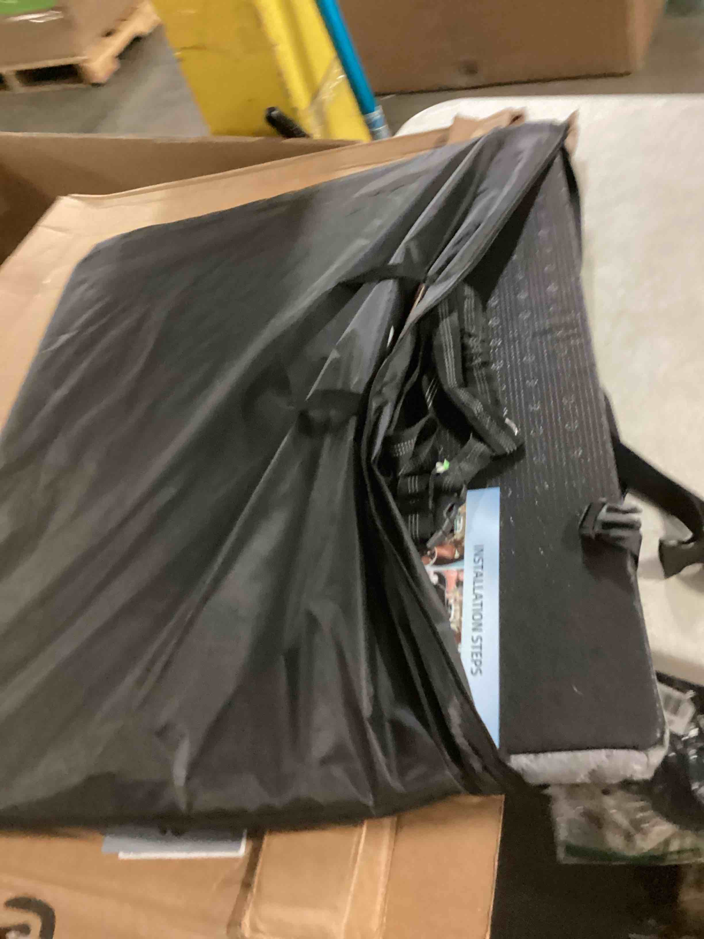 https://s3.amazonaws.com/lotting-images-prod/bidfta/GRN6800612_1729877420696.jpeg
