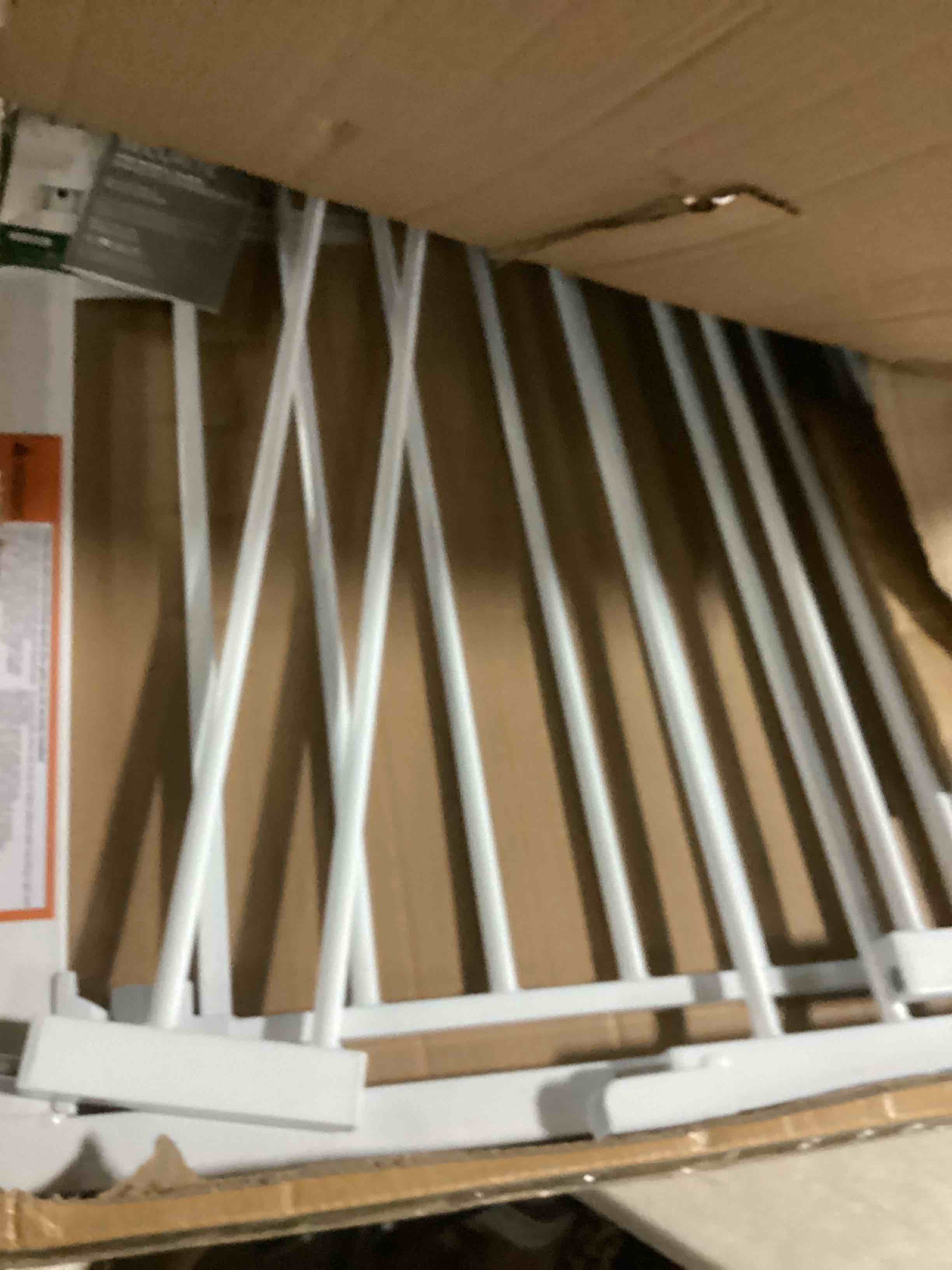 https://s3.amazonaws.com/lotting-images-prod/bidfta/GRN6800777_1730137217641.jpeg