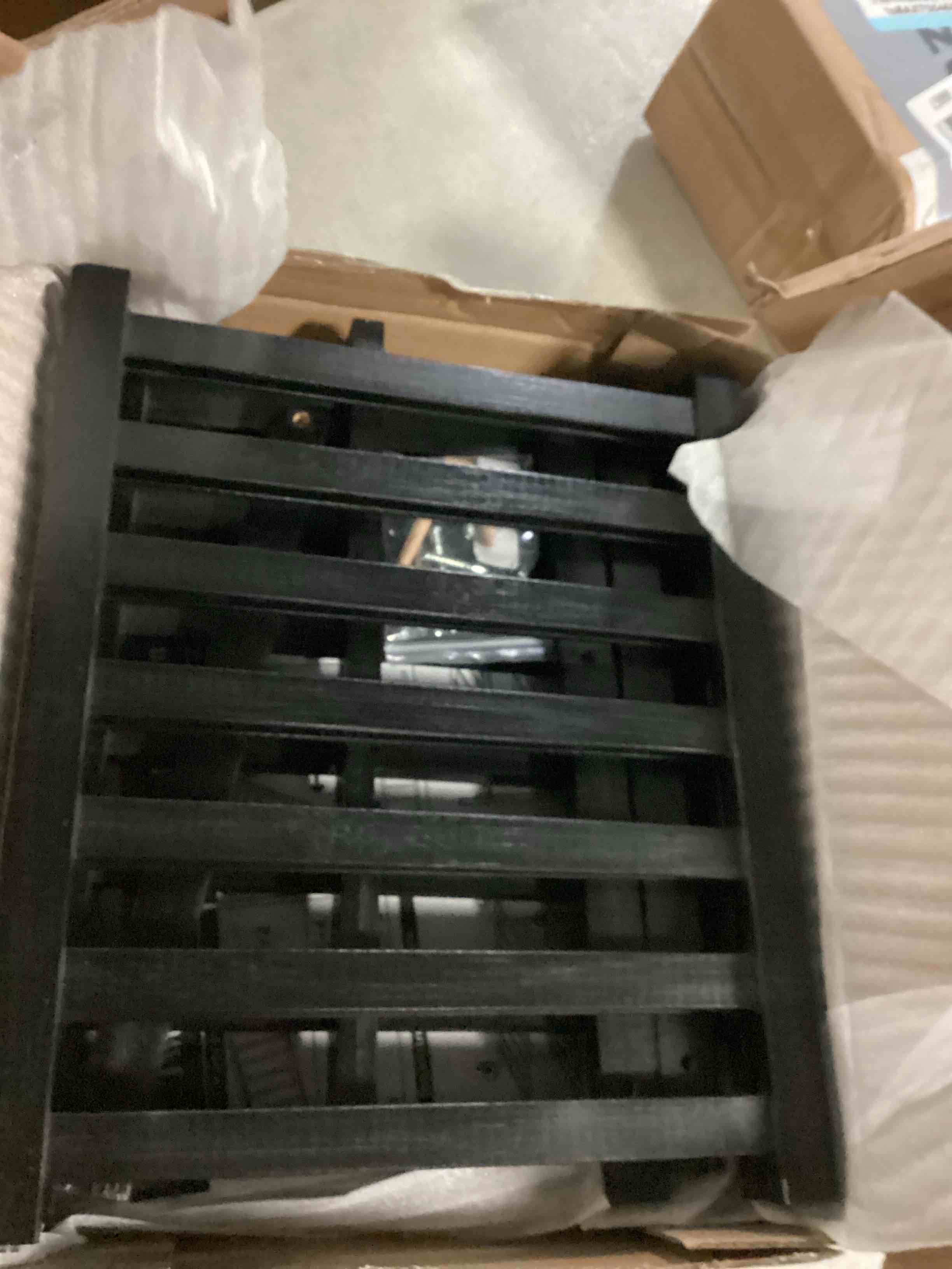 https://s3.amazonaws.com/lotting-images-prod/bidfta/GRN6801101_1730299898462.jpeg